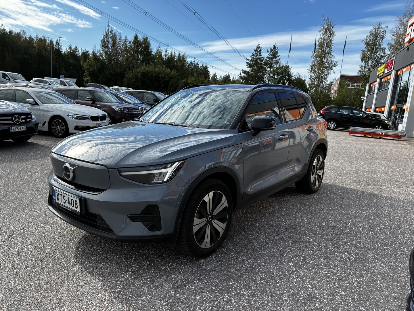 VOLVO XC40 2023