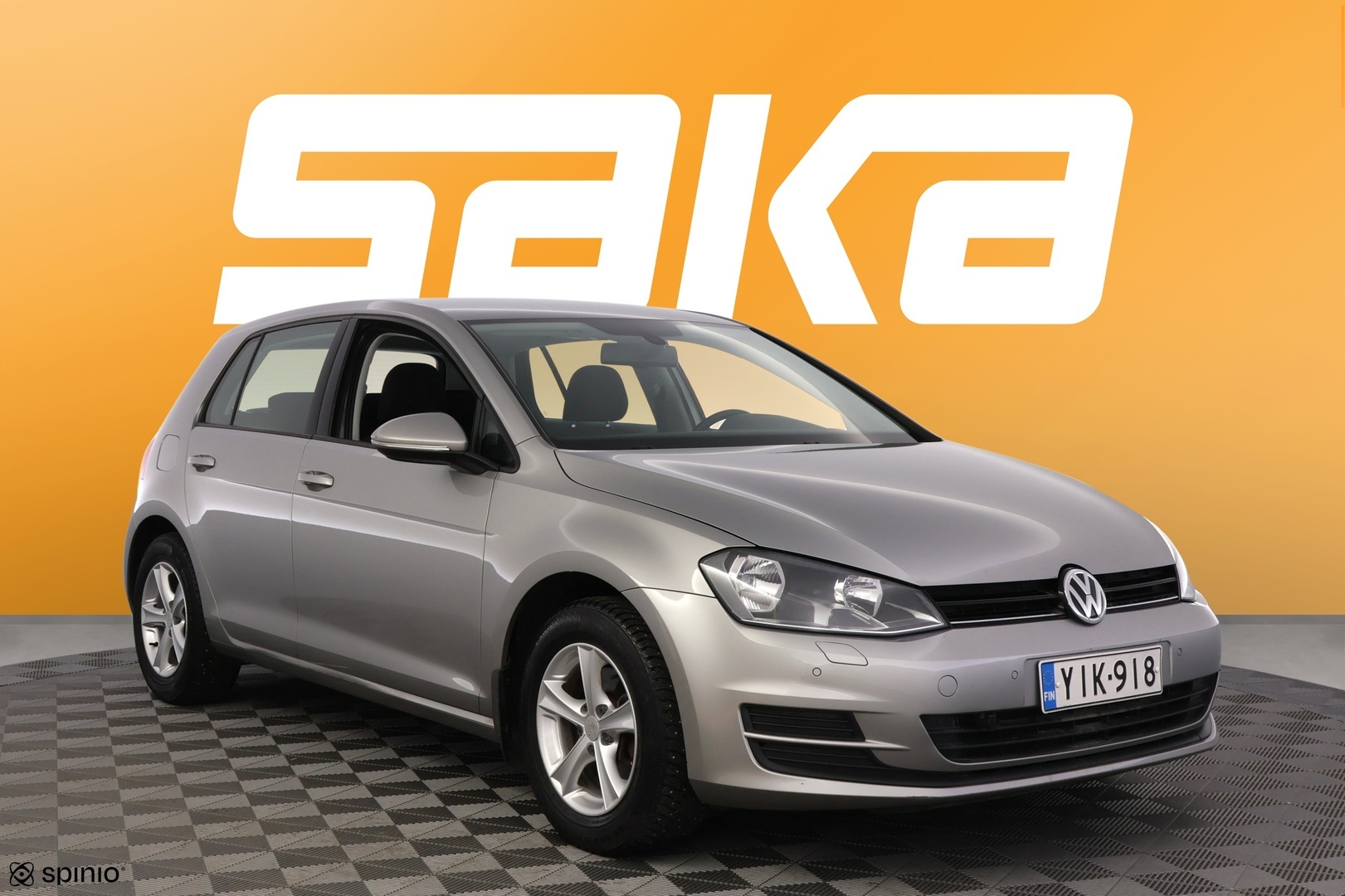 VOLKSWAGEN Golf 2014