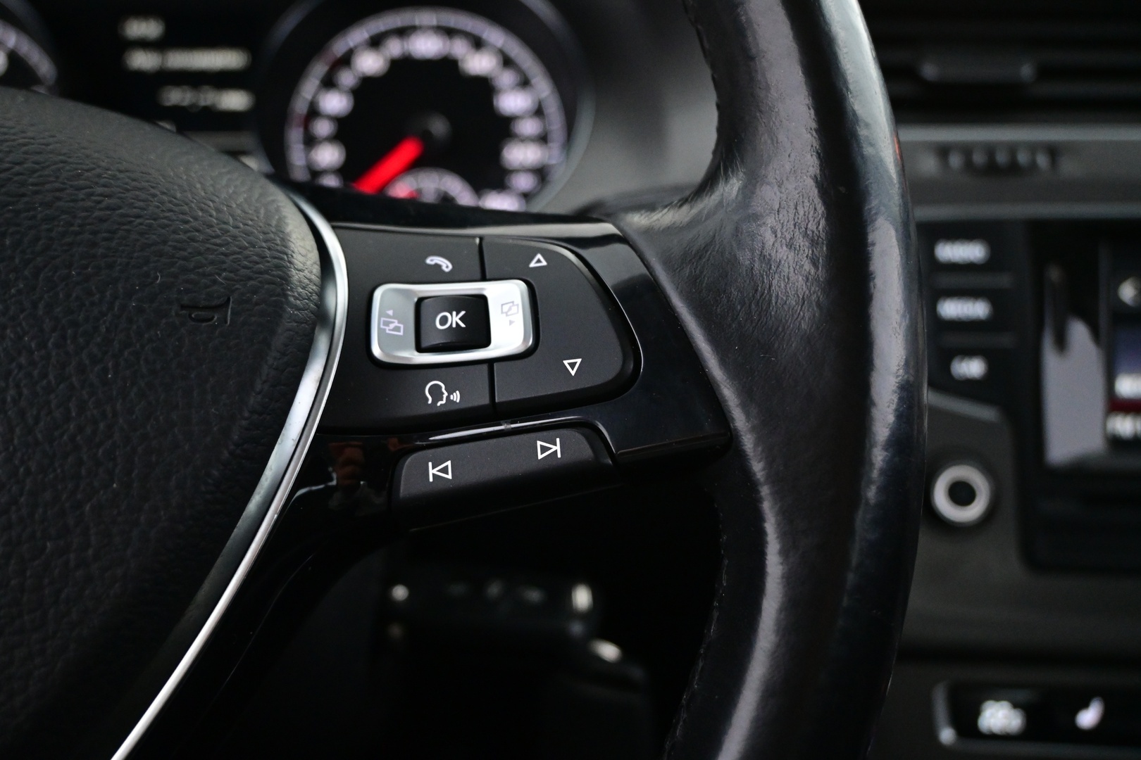 VOLKSWAGEN Golf 2014