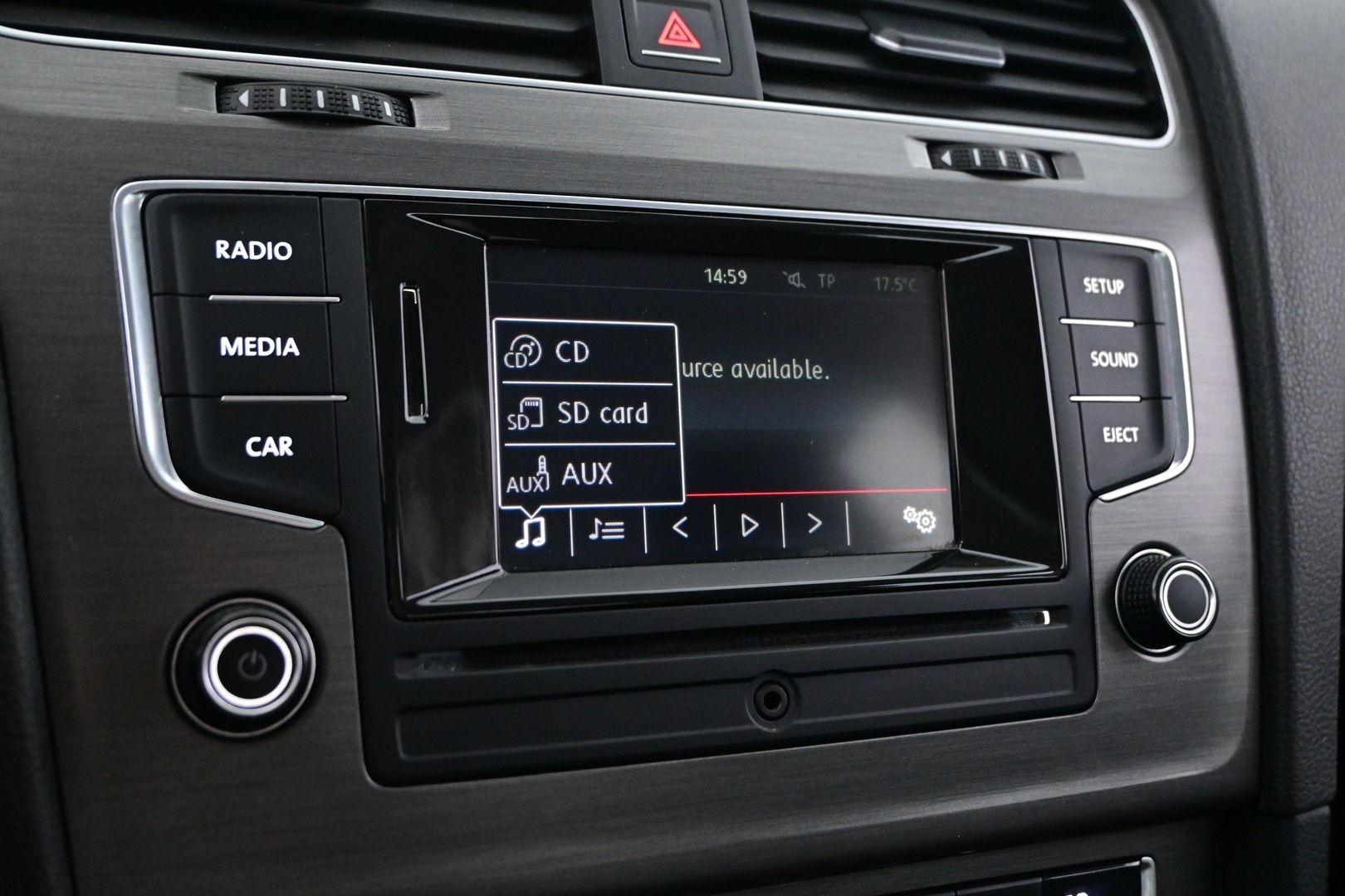 VOLKSWAGEN Golf 2014