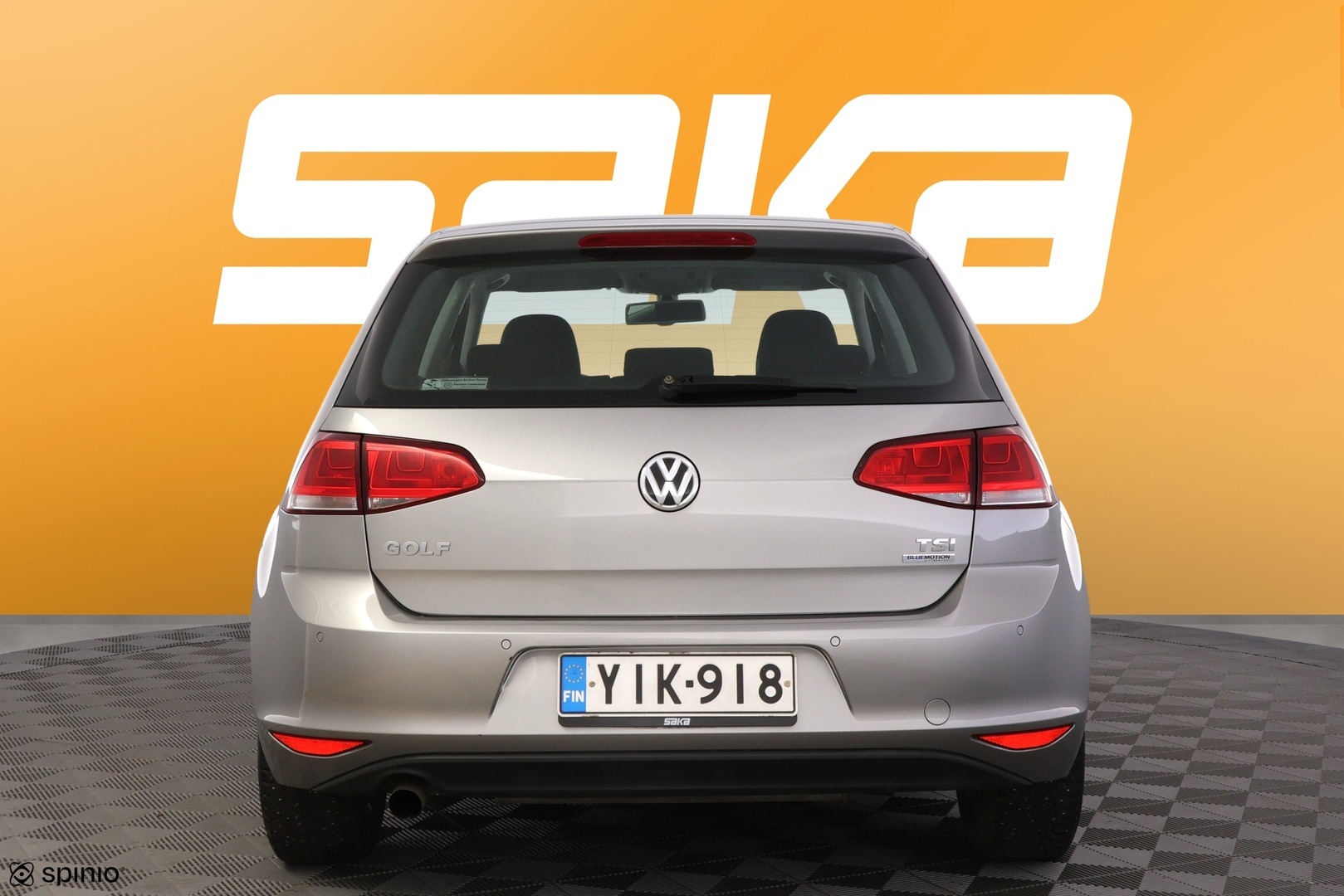 VOLKSWAGEN Golf 2014