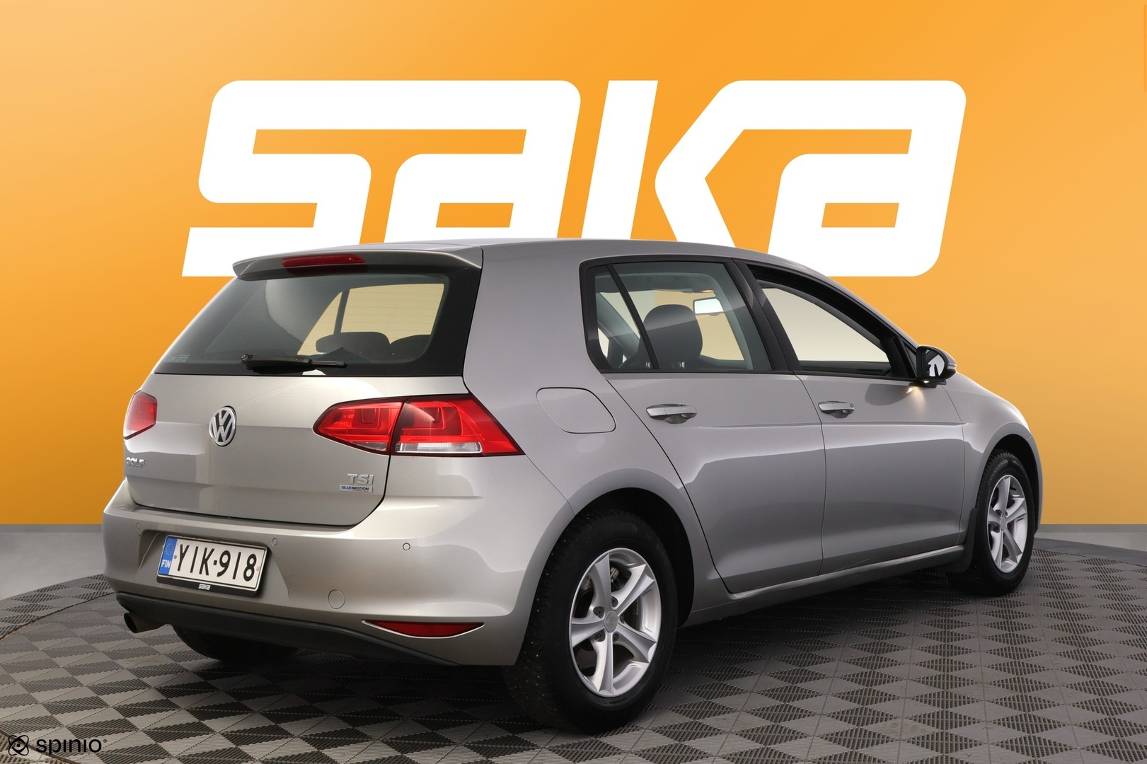 VOLKSWAGEN Golf 2014