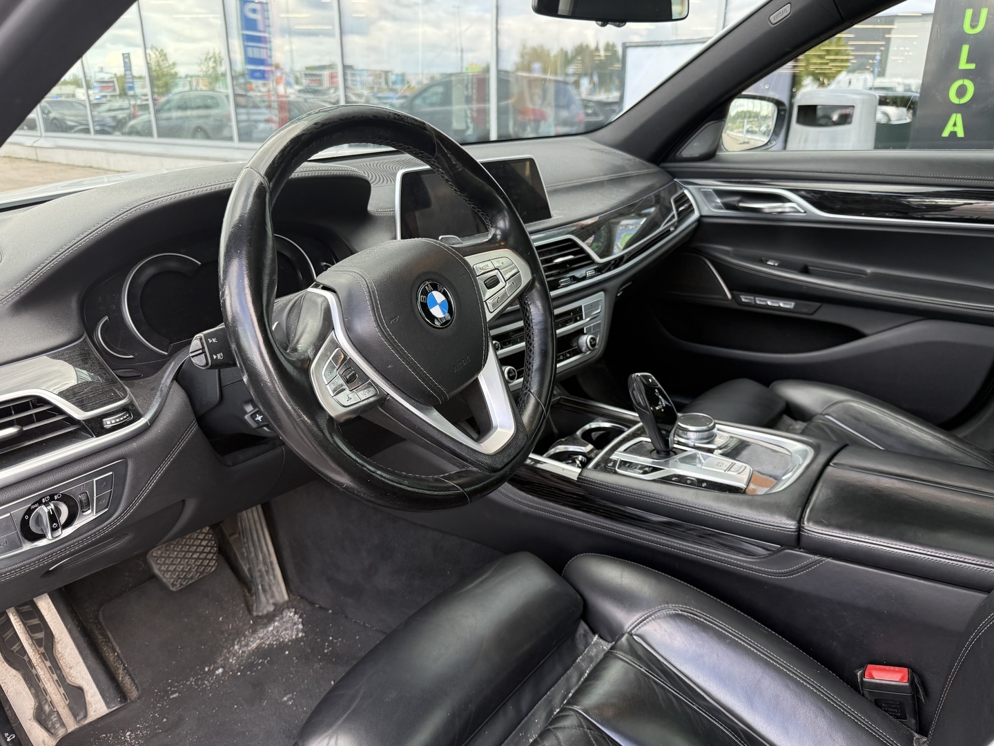BMW 730 2017