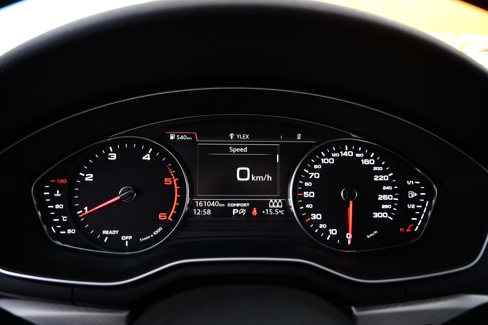 AUDI A4 2016