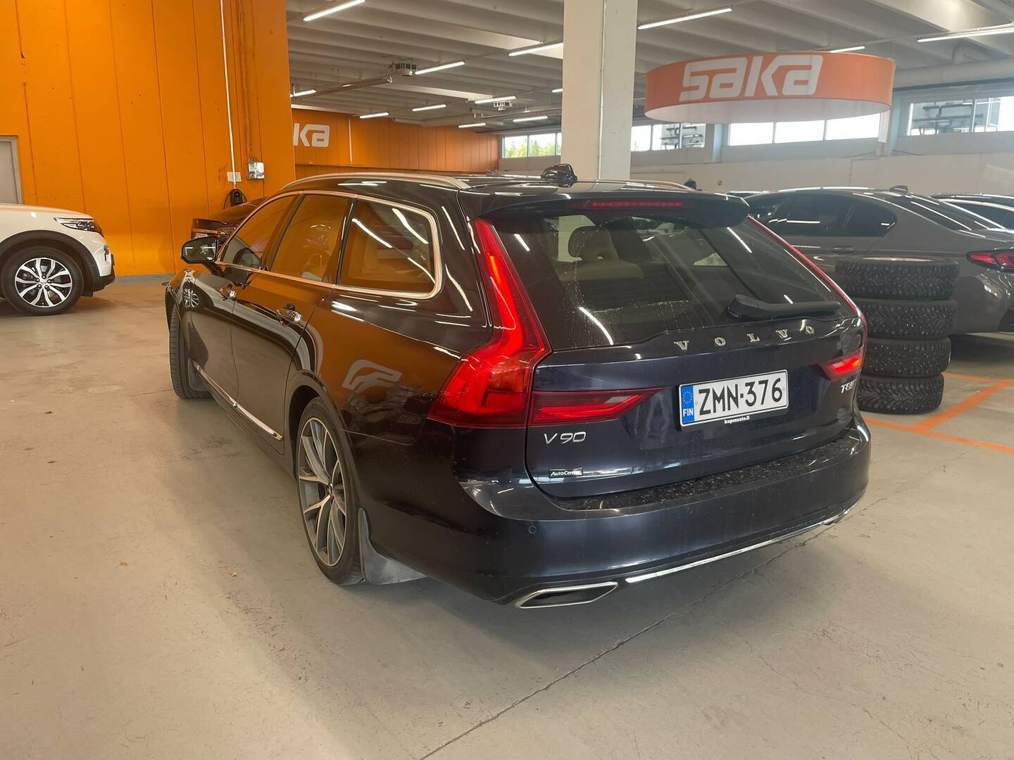 VOLVO V90 2019