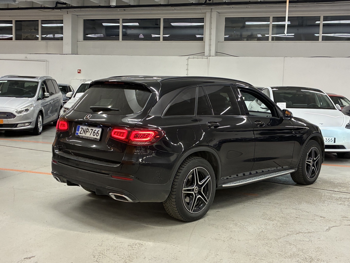 MERCEDES-BENZ GLC 2021