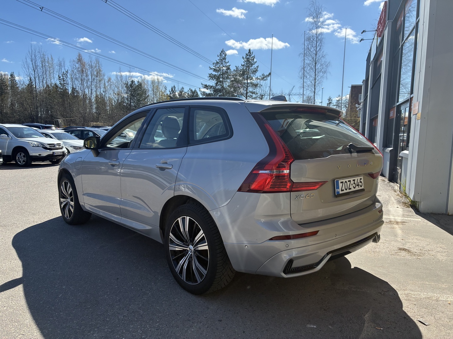 VOLVO XC60 2023