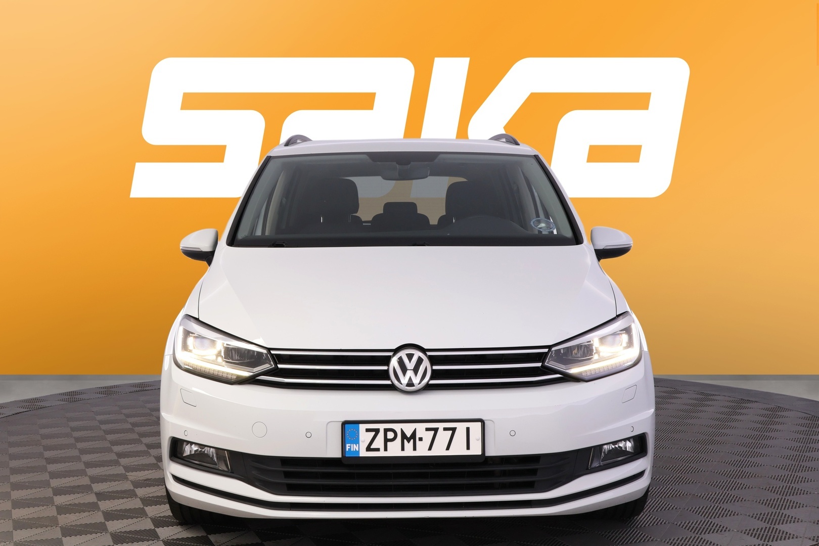 VOLKSWAGEN Touran 2017