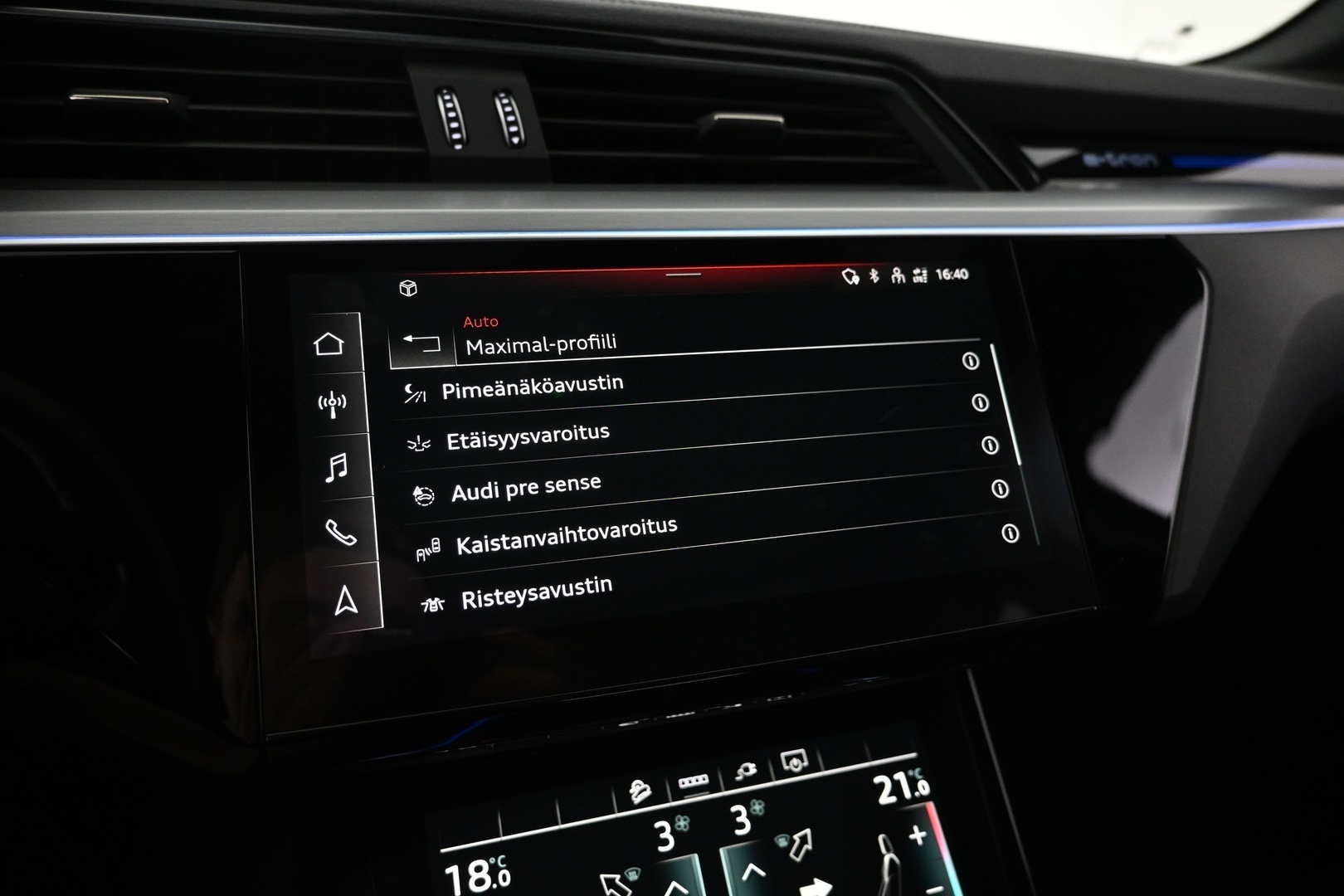 AUDI e-tron 2021