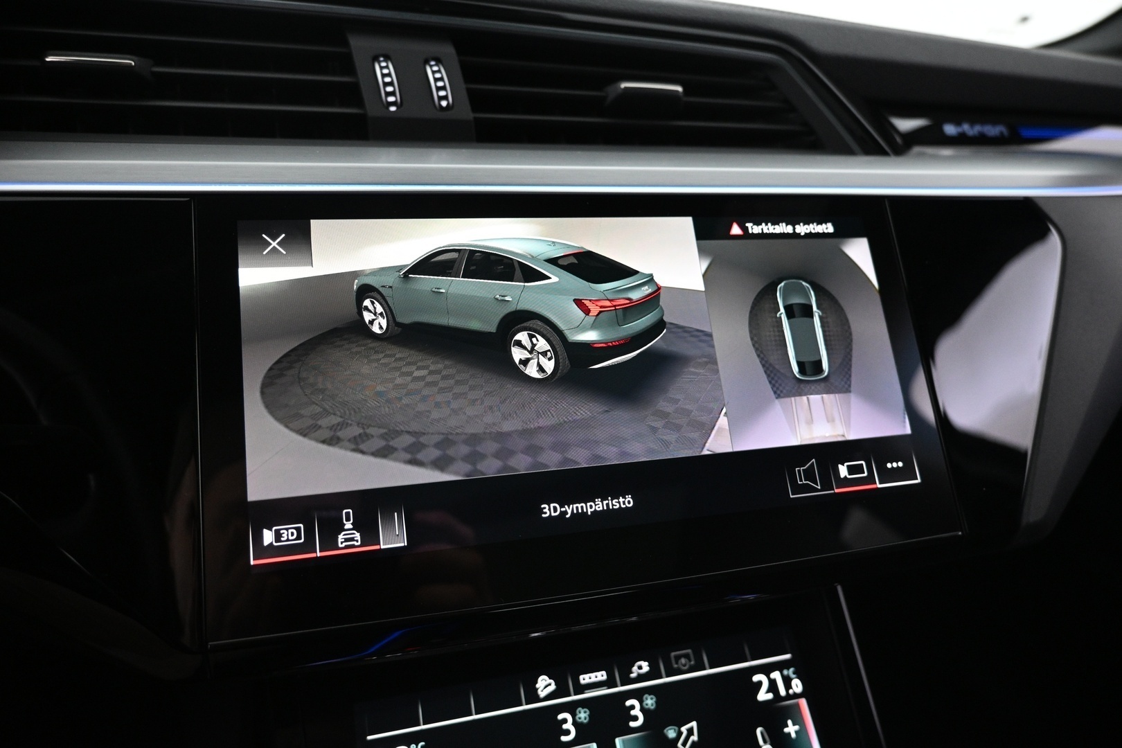 AUDI e-tron 2021