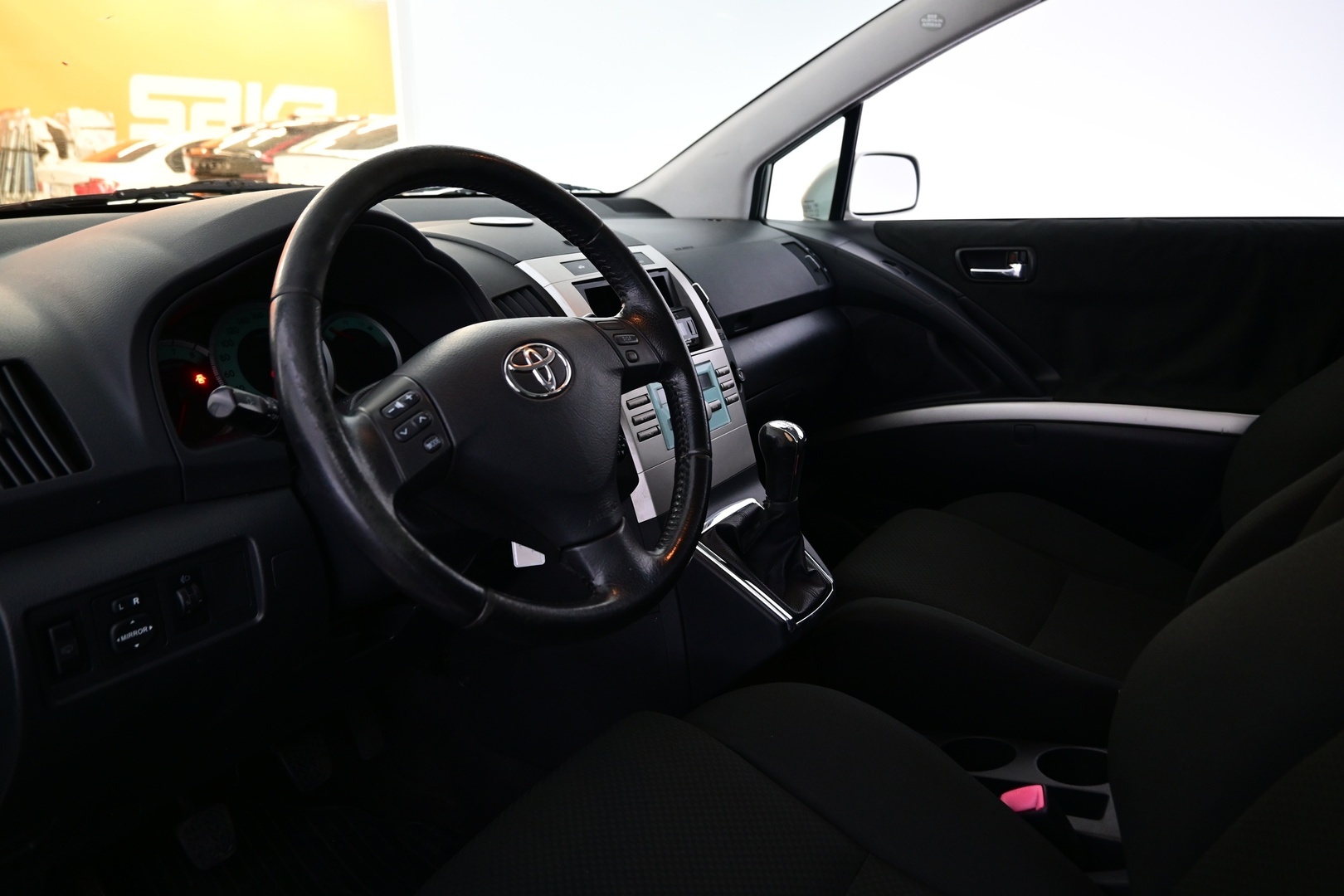 TOYOTA Corolla Verso 2007