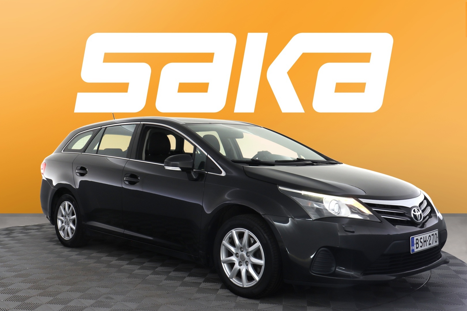 TOYOTA Avensis 2012