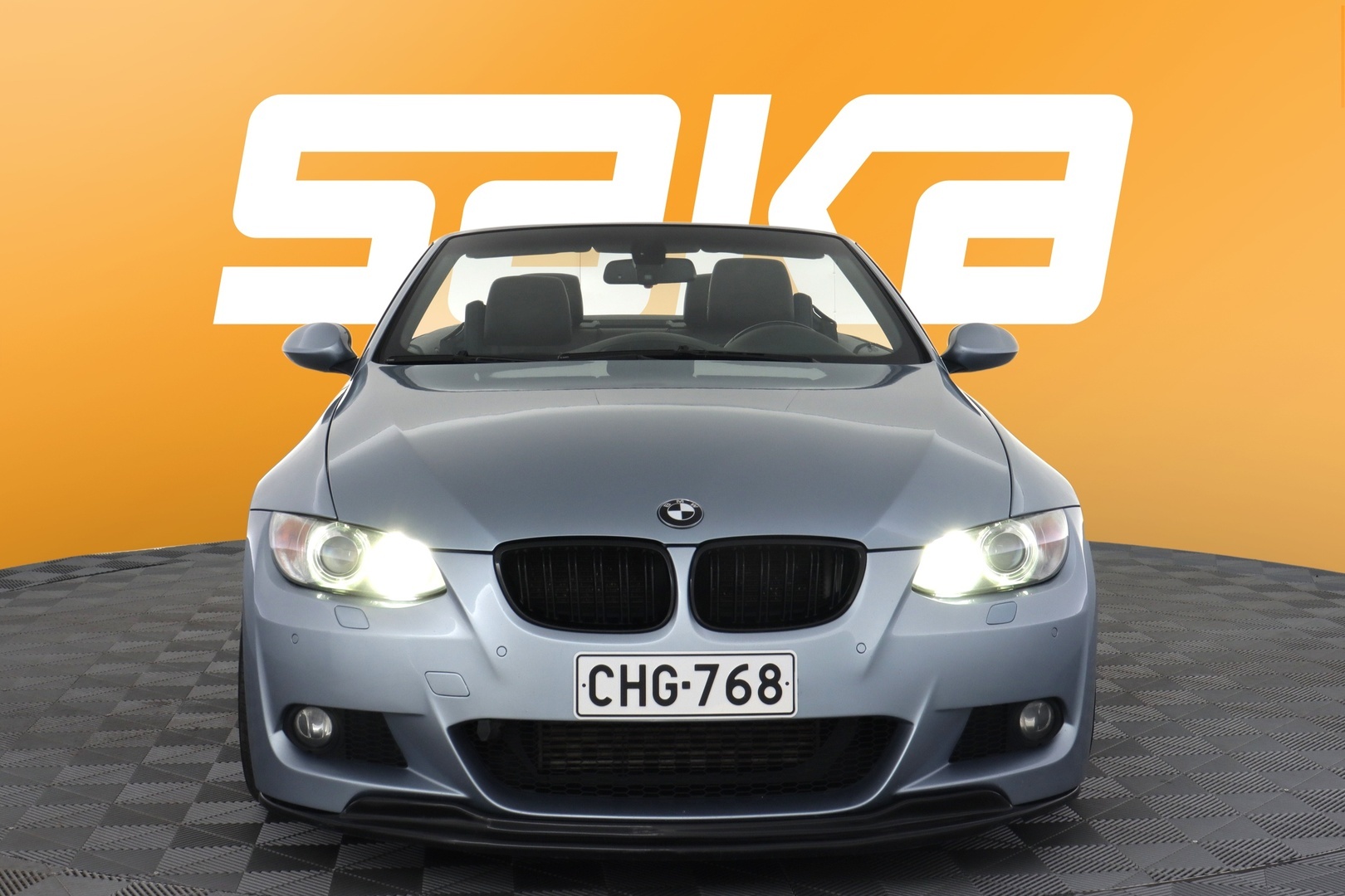 BMW 325 2009