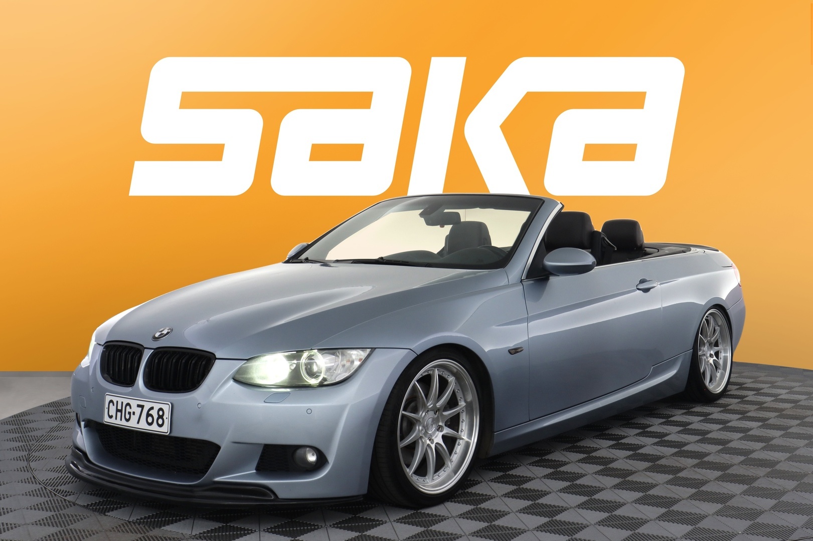 BMW 325 2009