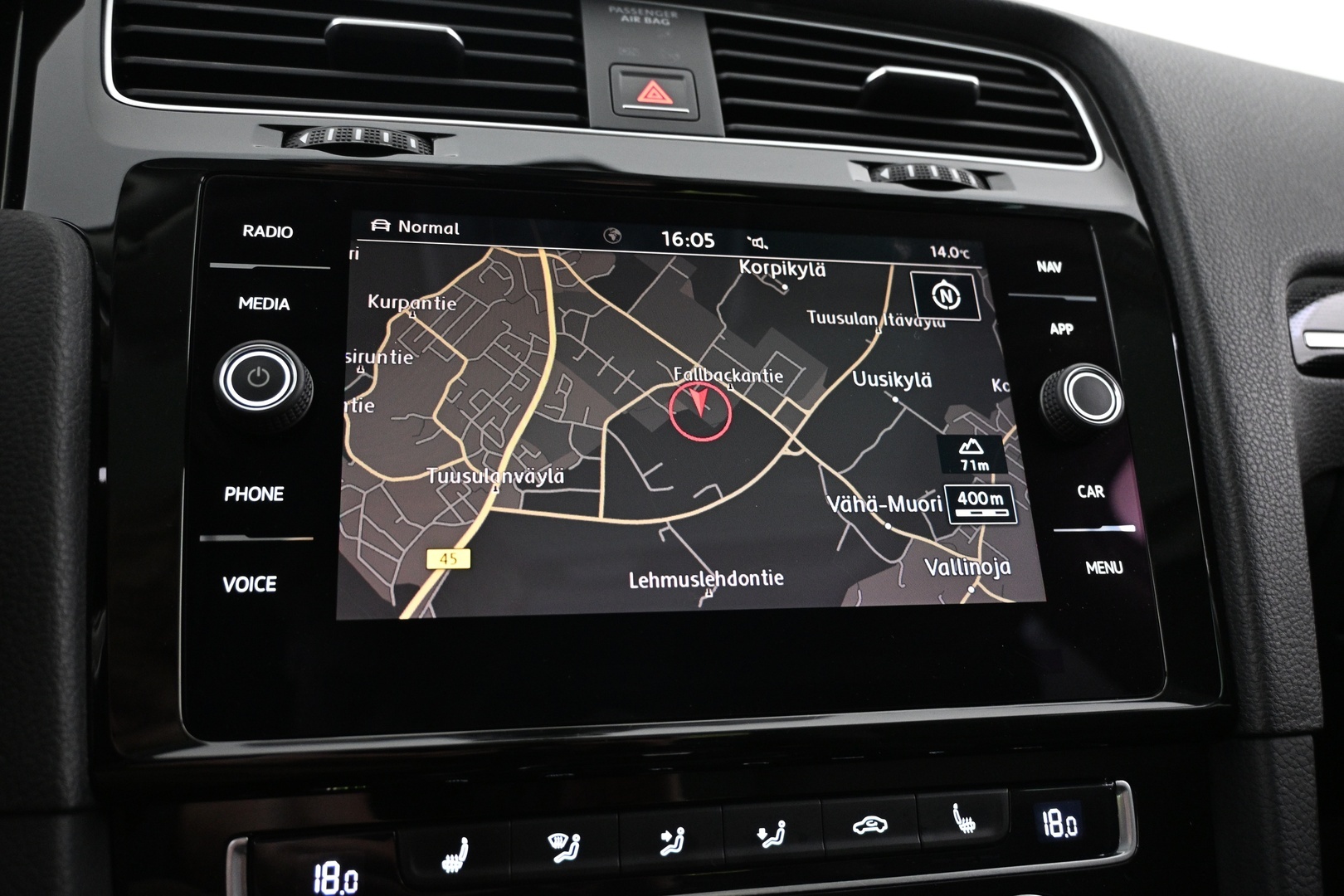 VOLKSWAGEN Golf 2018