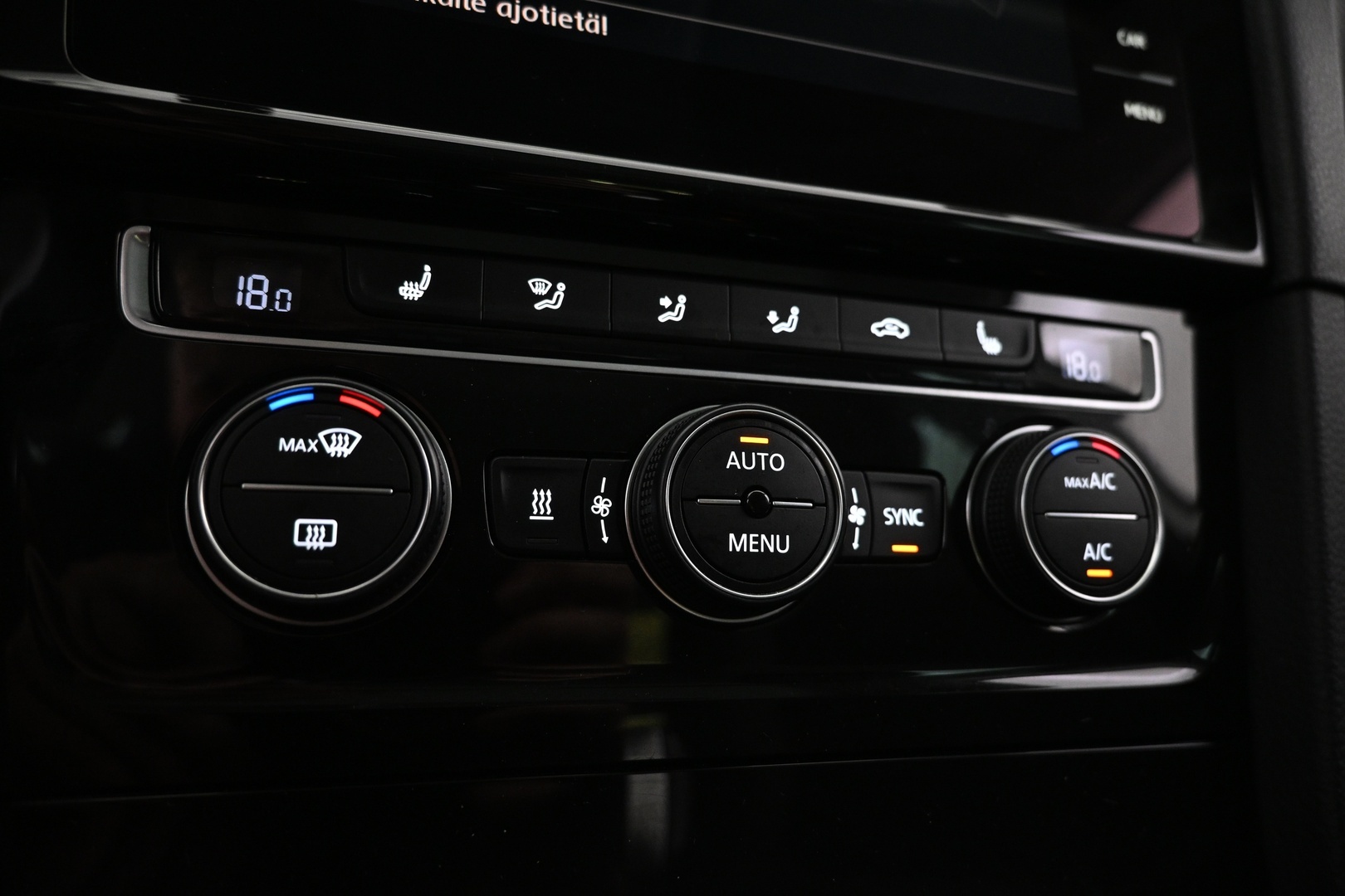 VOLKSWAGEN Golf 2018