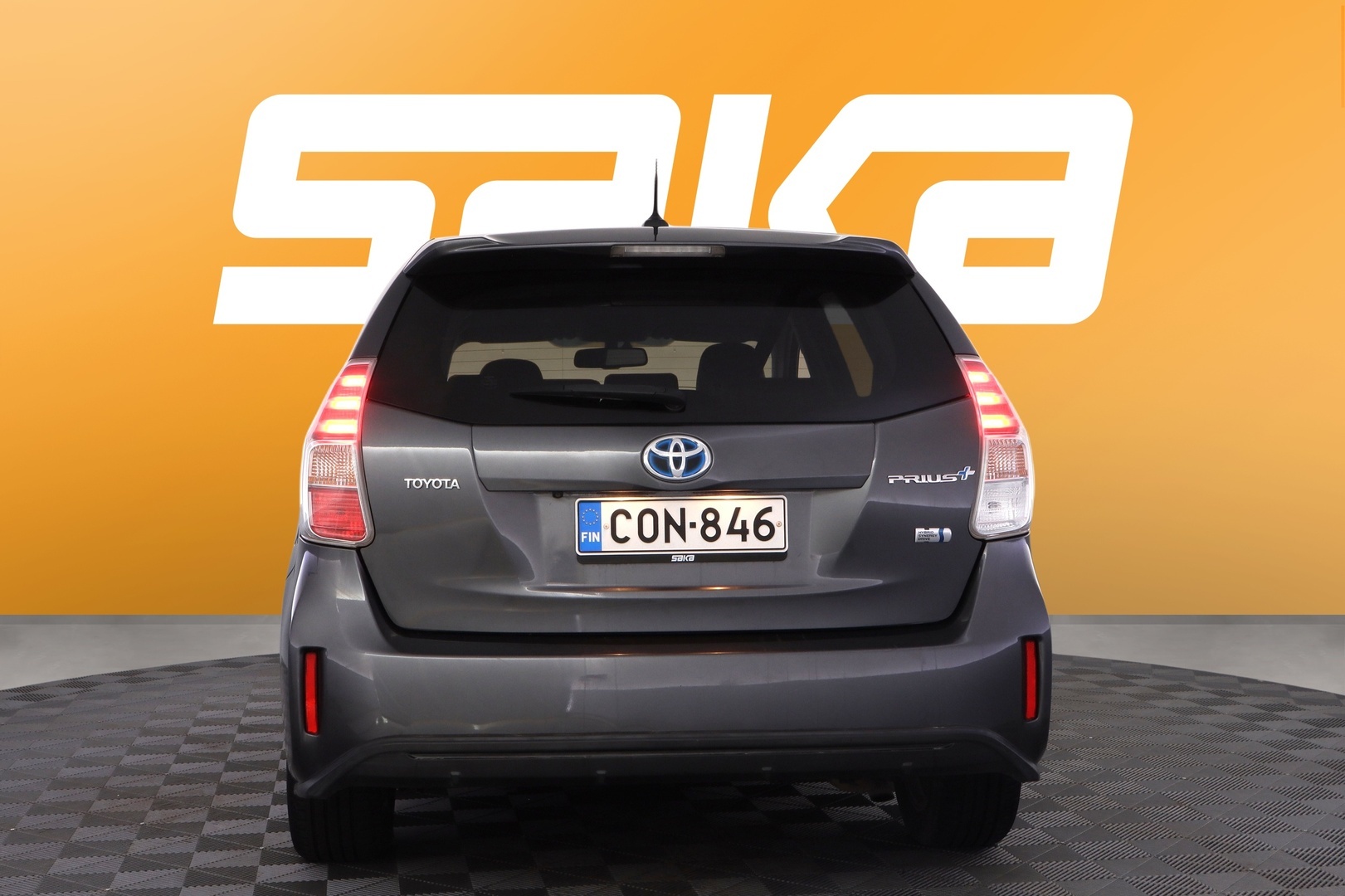 TOYOTA Prius 2015