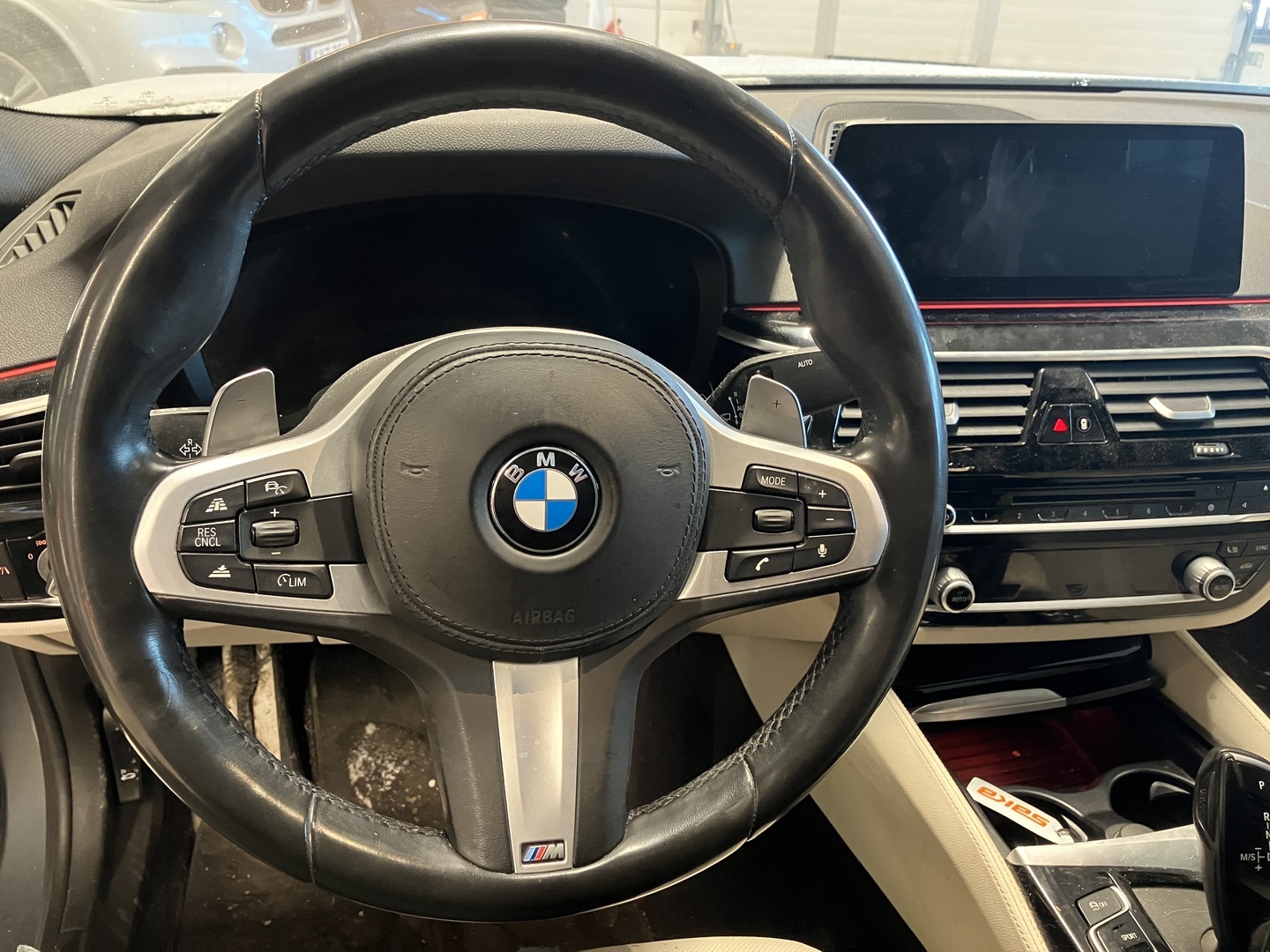 BMW 530 2019