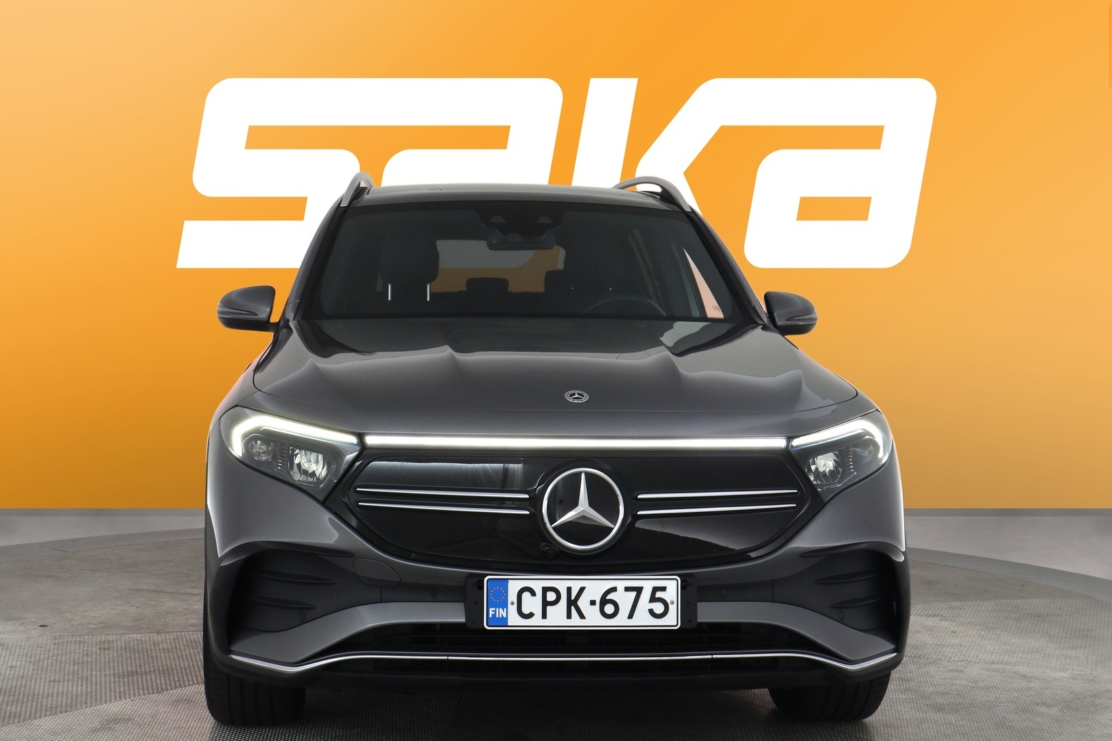 MERCEDES-BENZ EQB 2022
