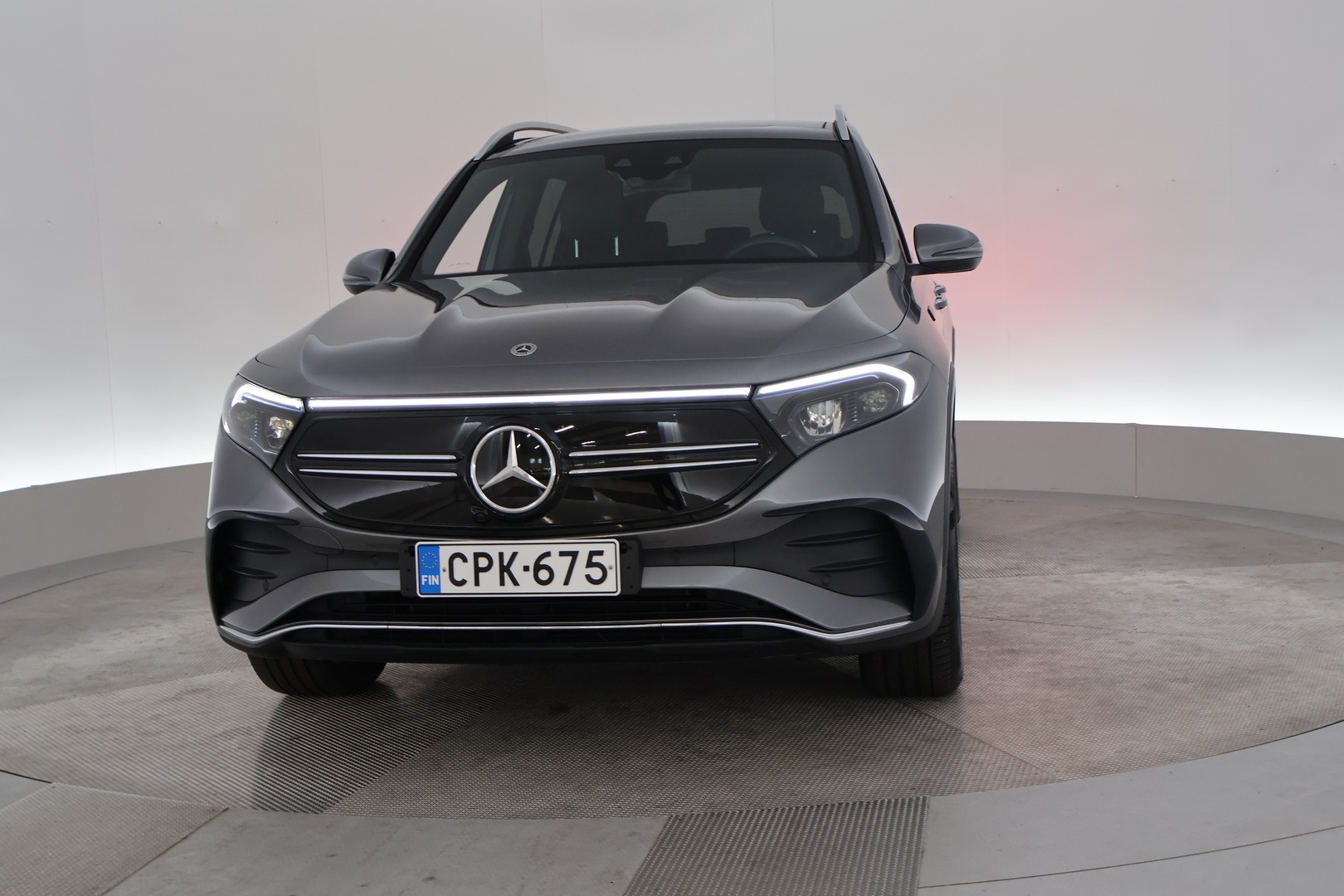 MERCEDES-BENZ EQB 2022