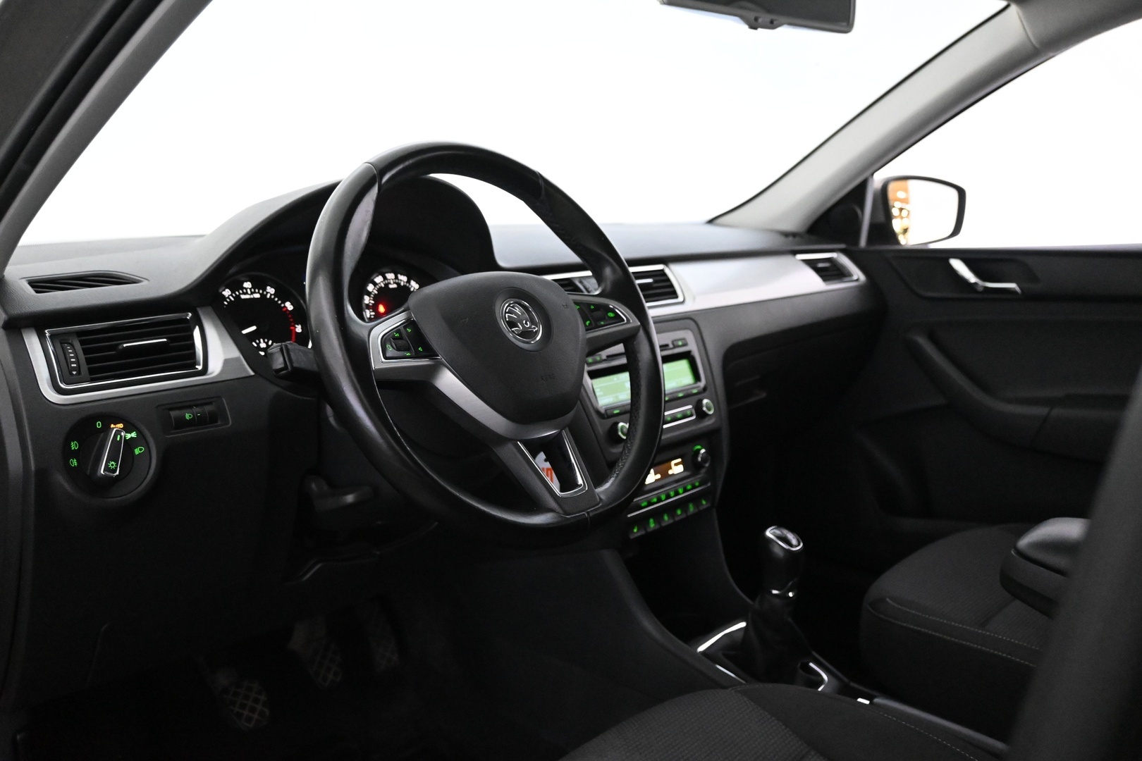 SKODA Rapid 2015