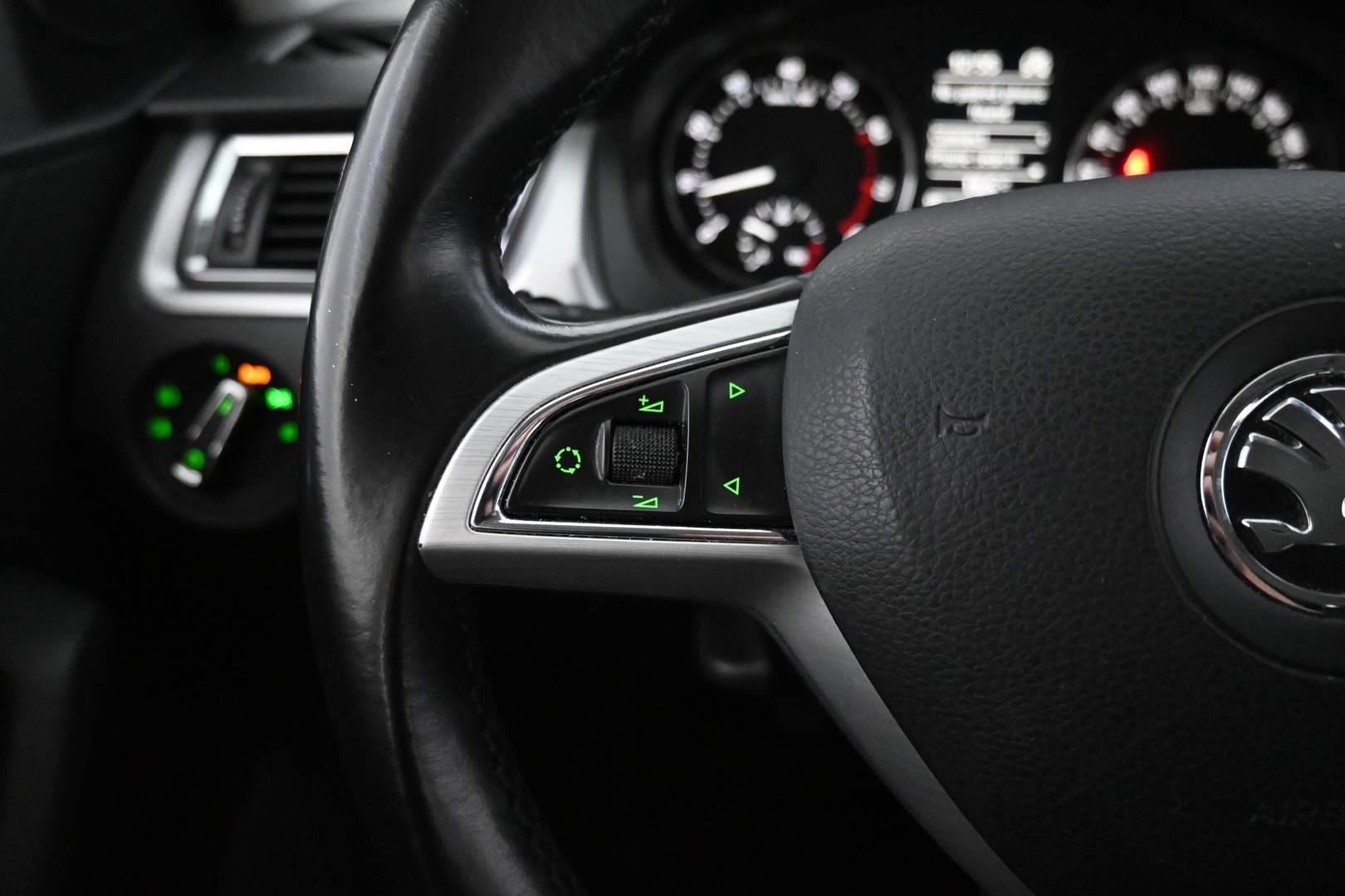 SKODA Rapid 2015