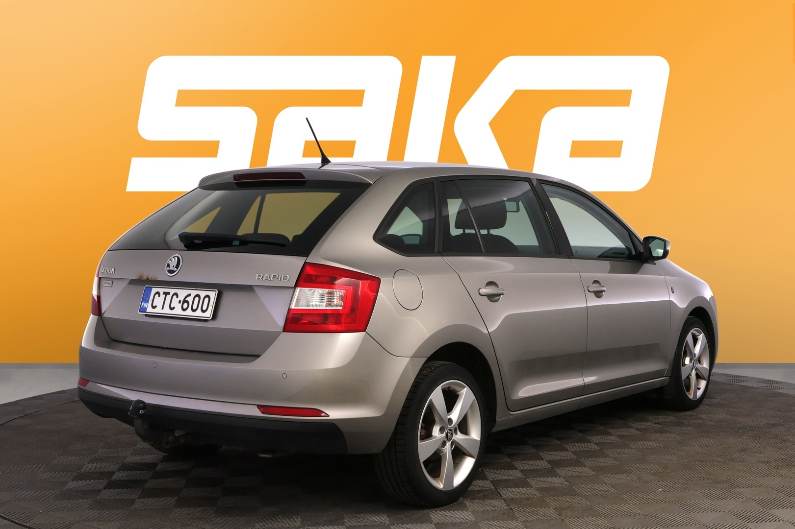 SKODA Rapid 2015