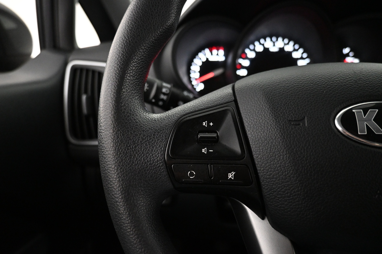 KIA Rio 2016