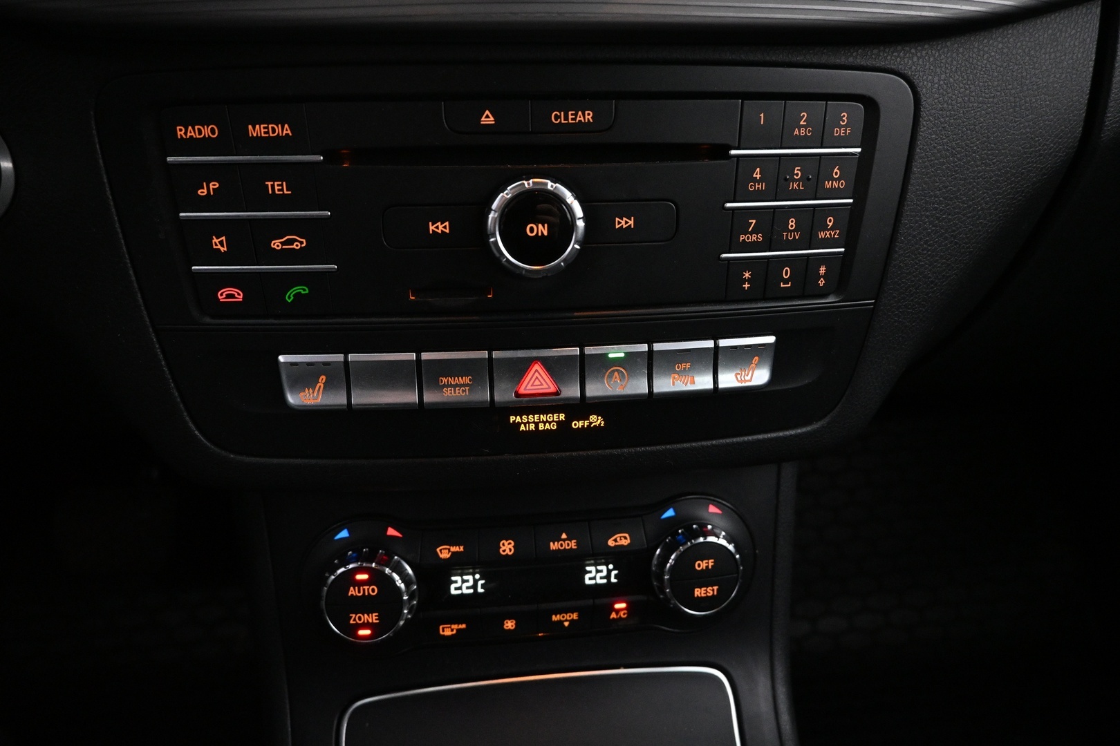 MERCEDES-BENZ B 2016