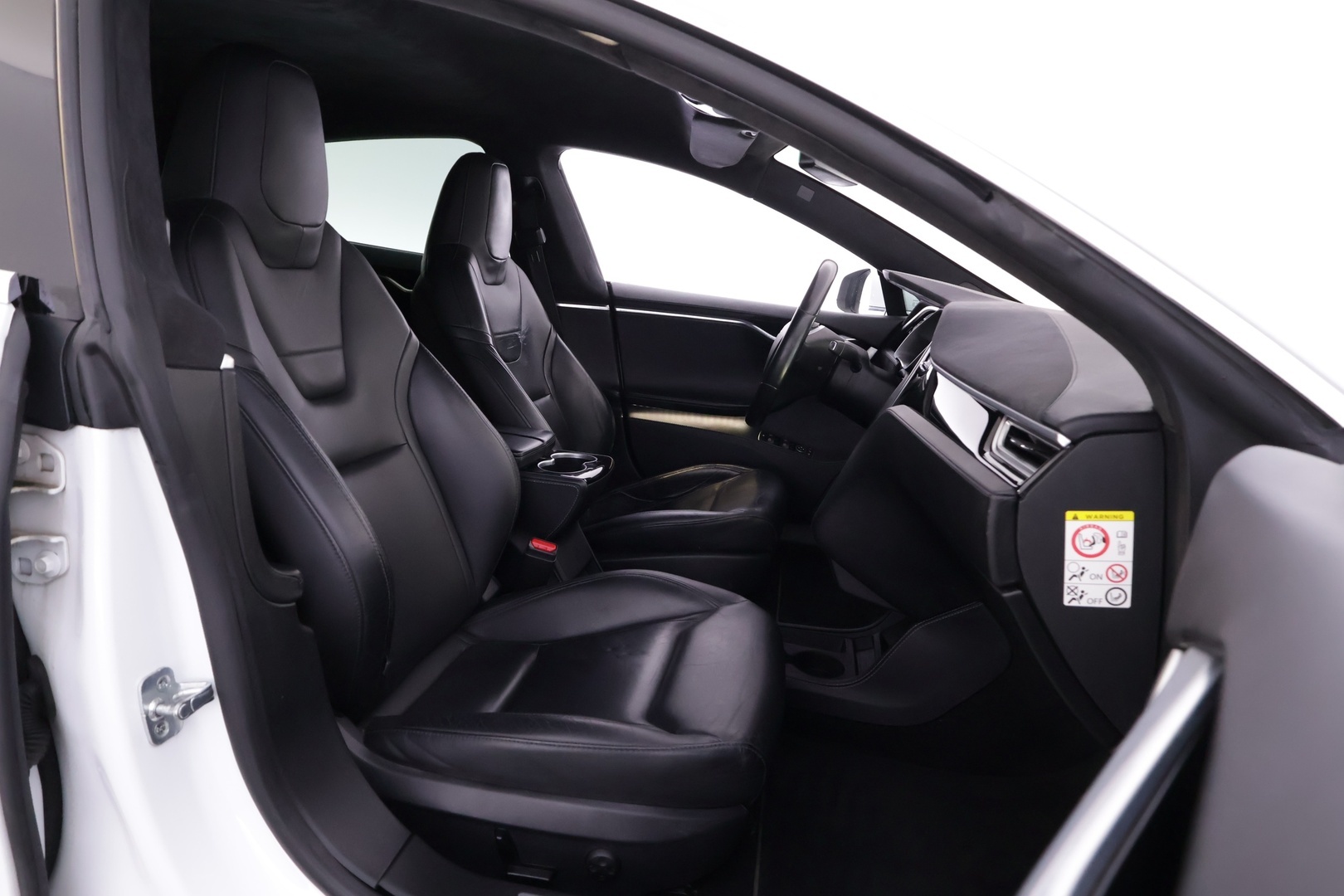 TESLA Model S 2015