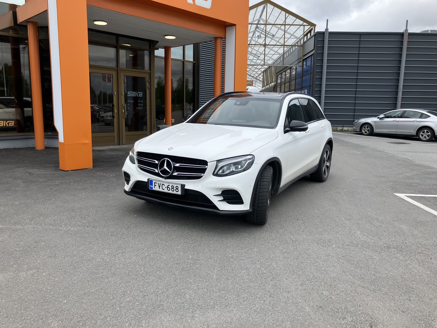 MERCEDES-BENZ GLC 2016