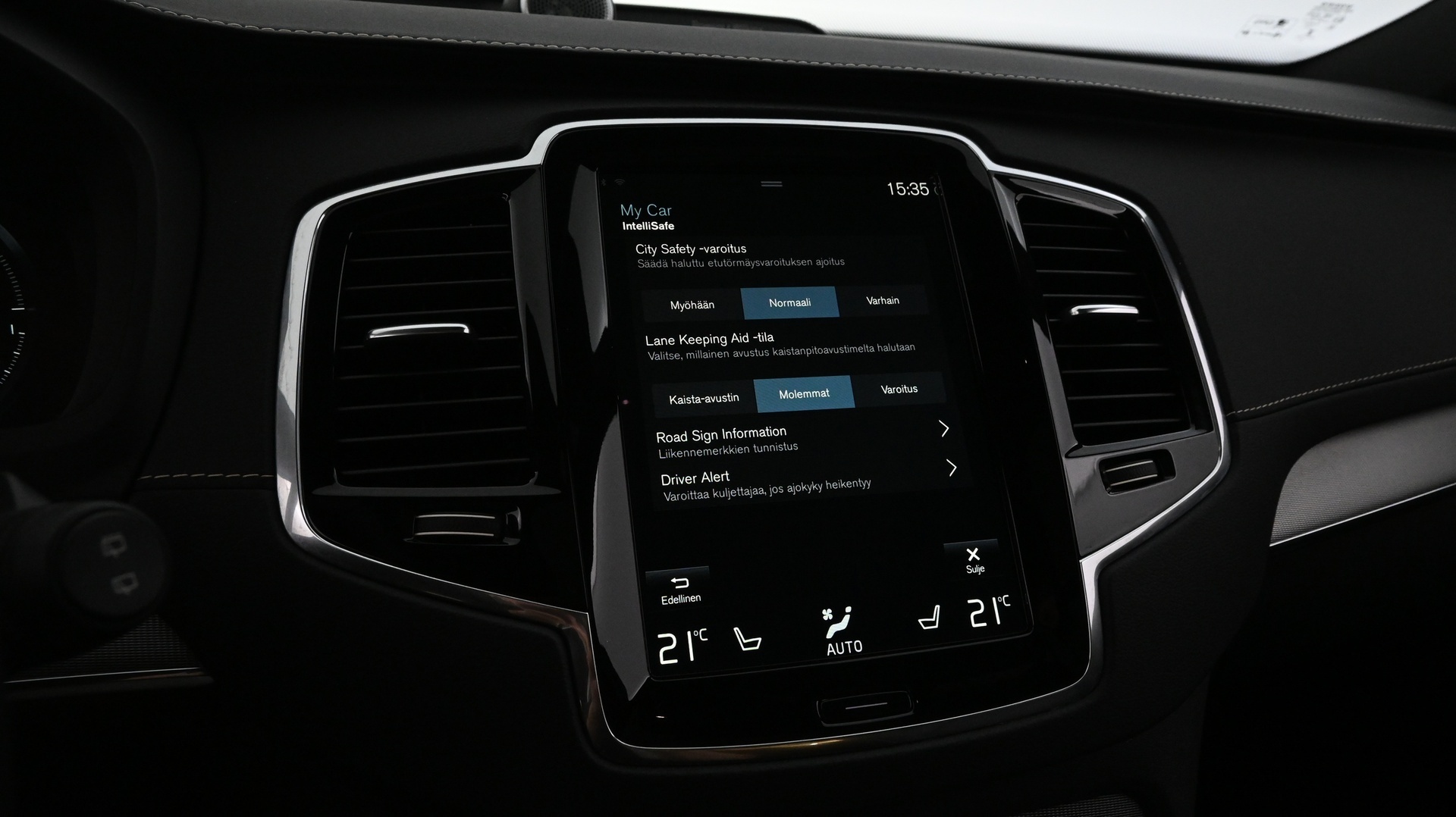 VOLVO XC90 2022