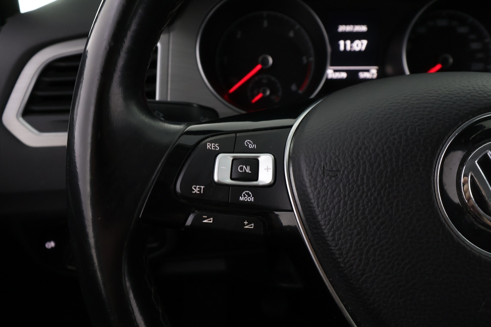 VOLKSWAGEN Golf Sportsvan 2014
