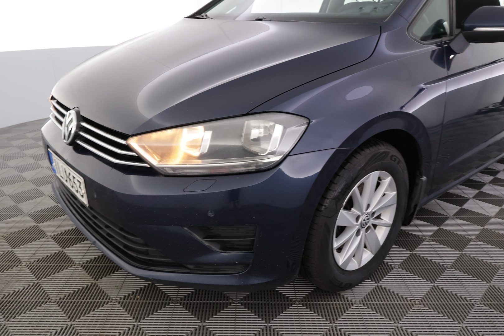 VOLKSWAGEN Golf Sportsvan 2014