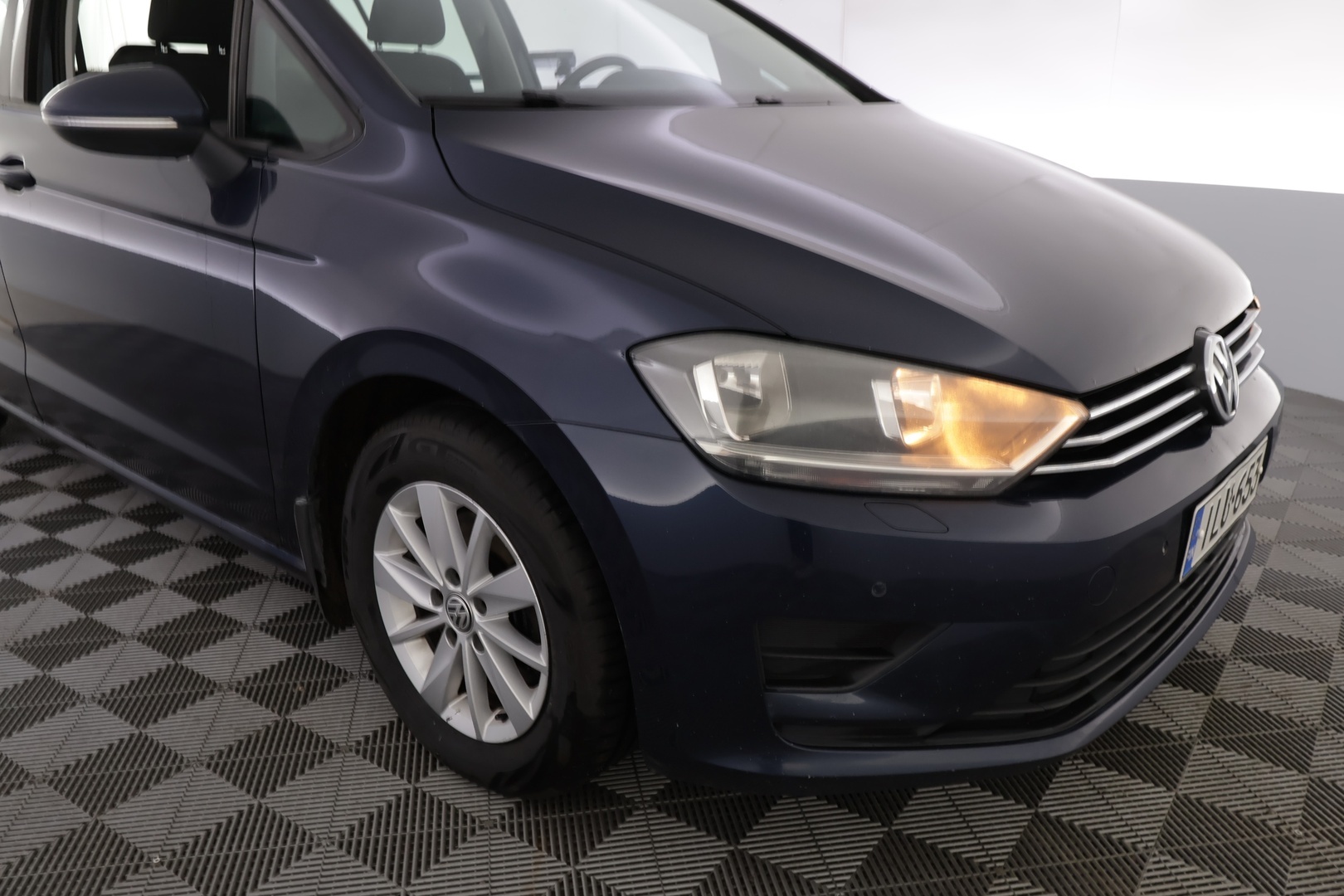 VOLKSWAGEN Golf Sportsvan 2014