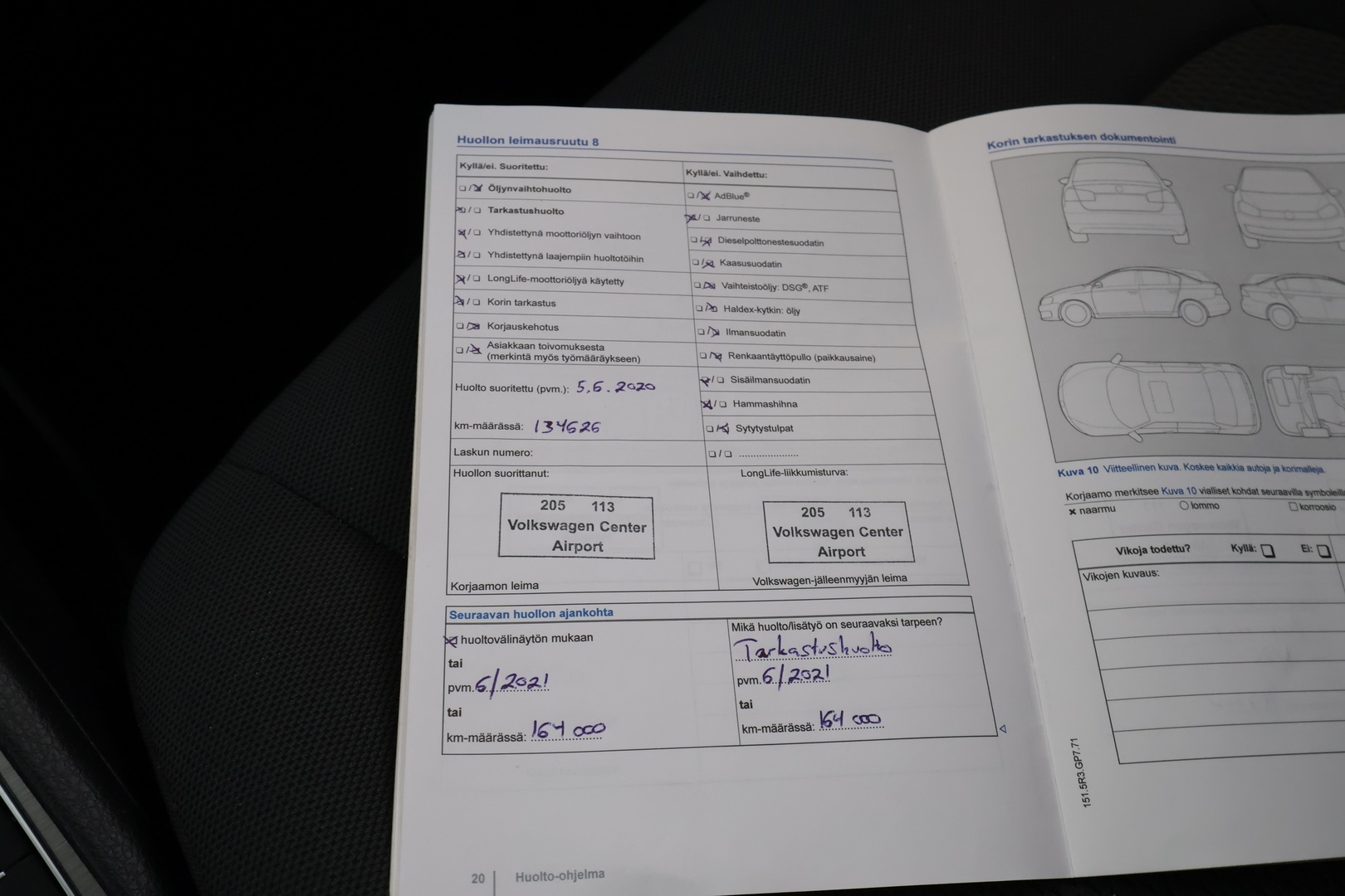 VOLKSWAGEN Golf Sportsvan 2014