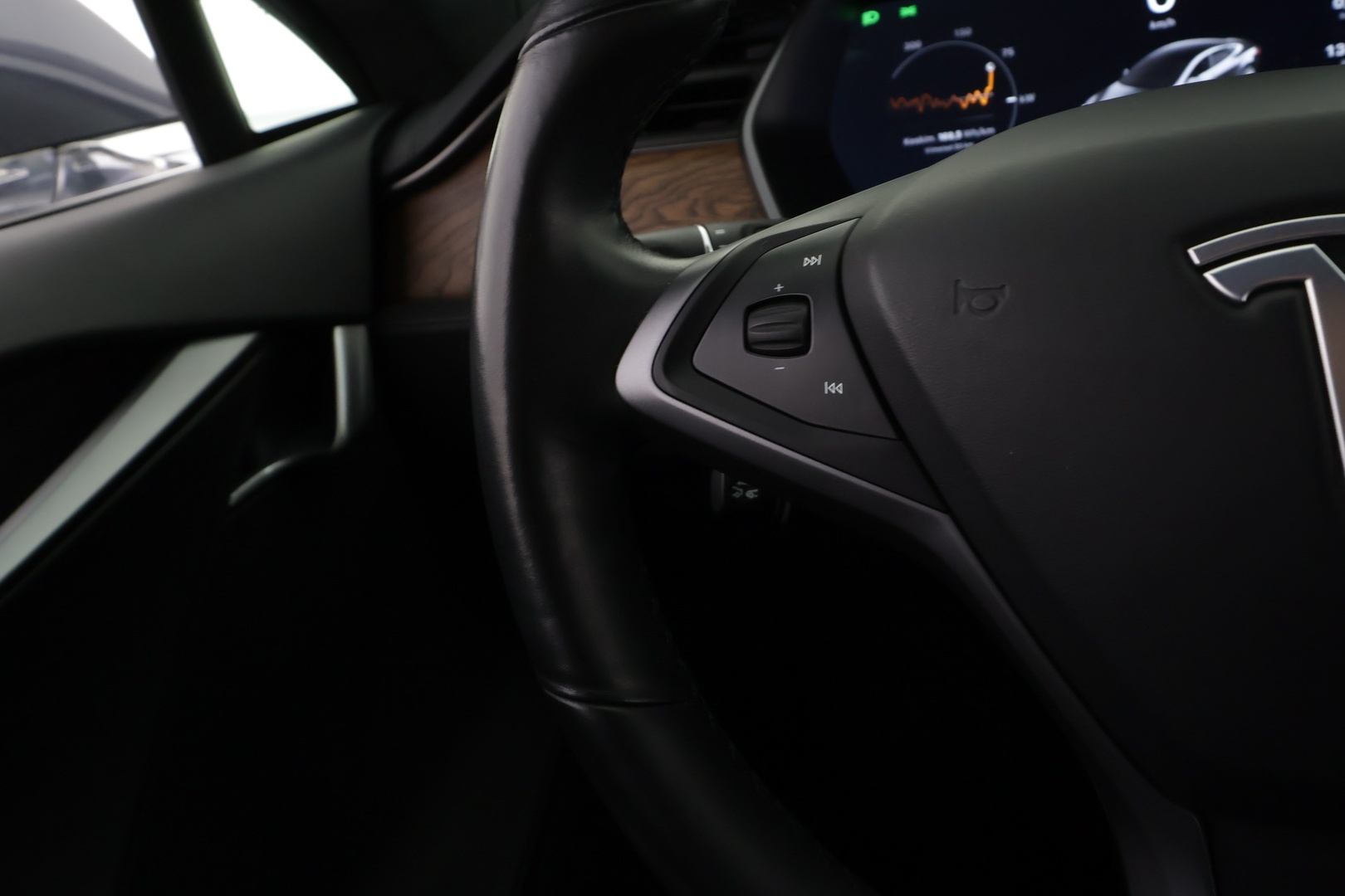 TESLA Model S 2020