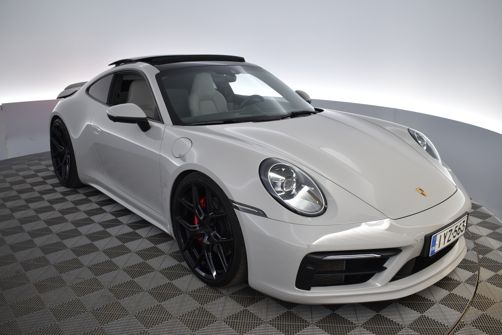 PORSCHE 911 2020