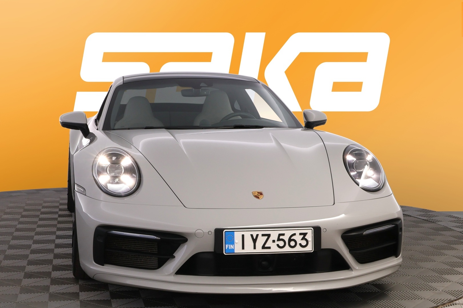 PORSCHE 911 2020