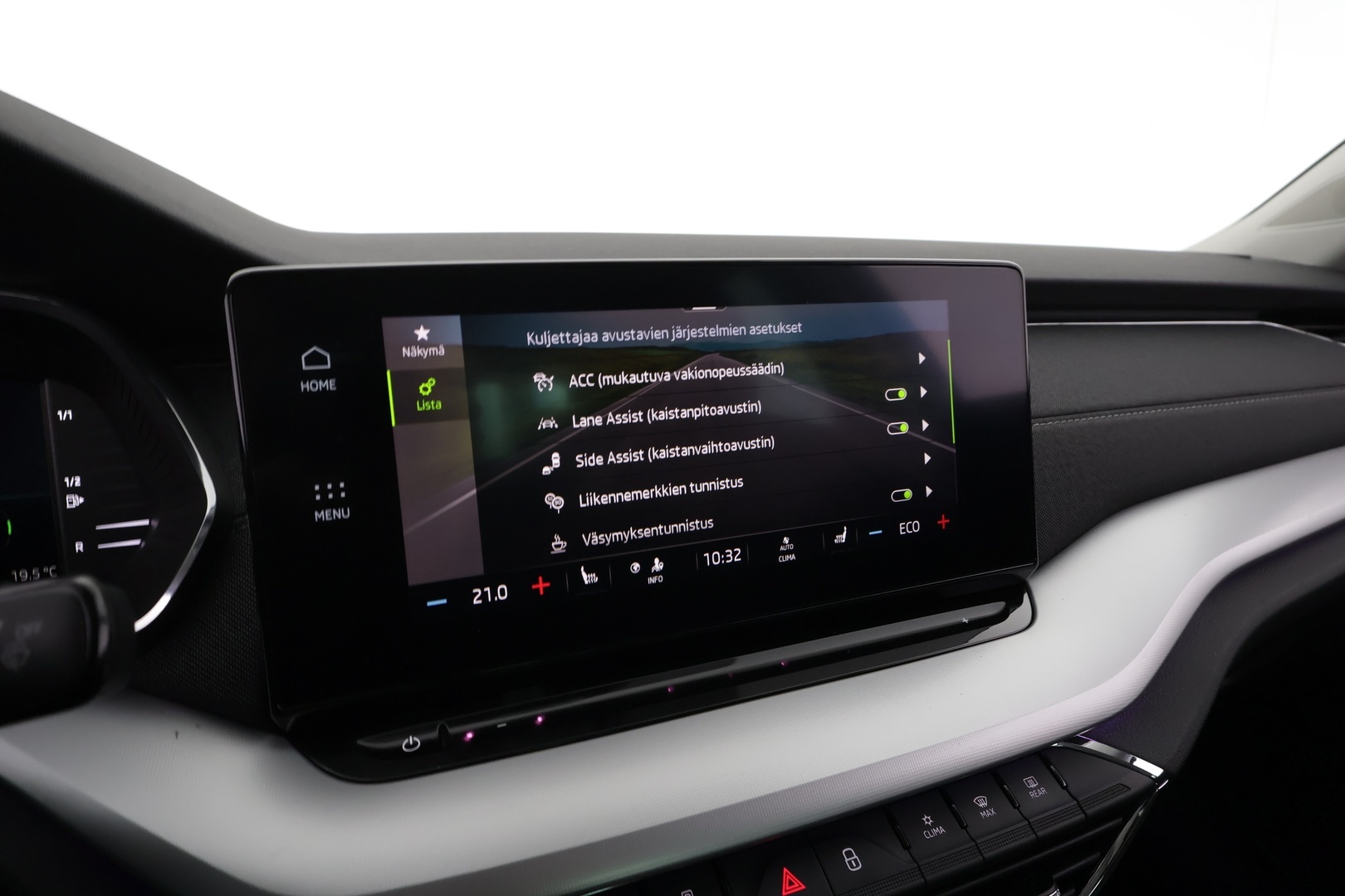 SKODA Octavia 2021