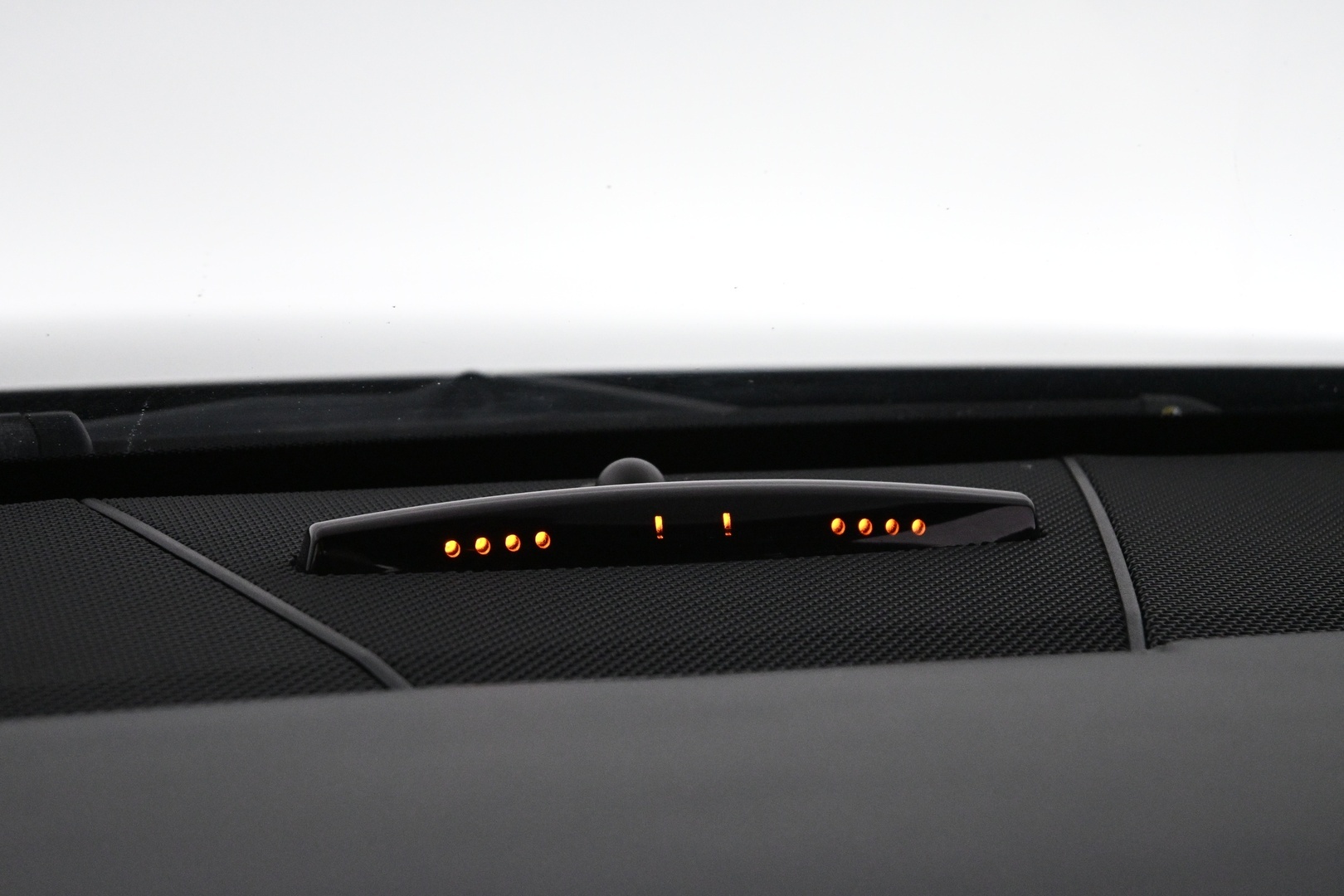 MERCEDES-BENZ E 2015