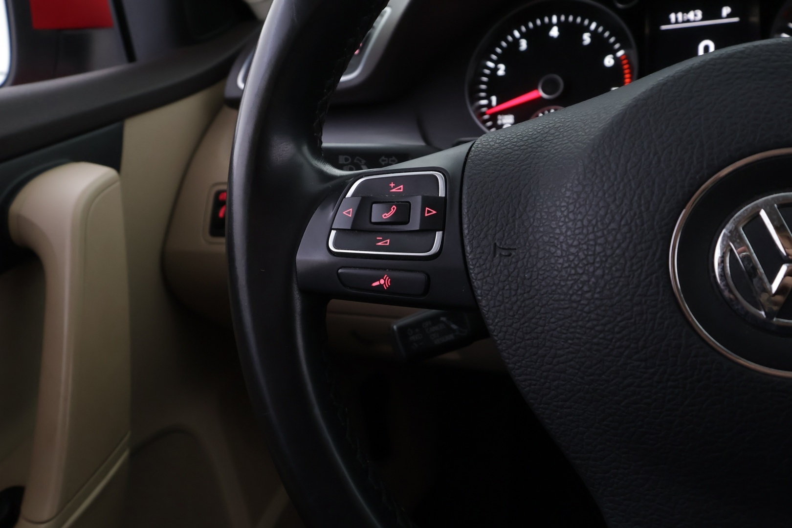 VOLKSWAGEN Passat 2014