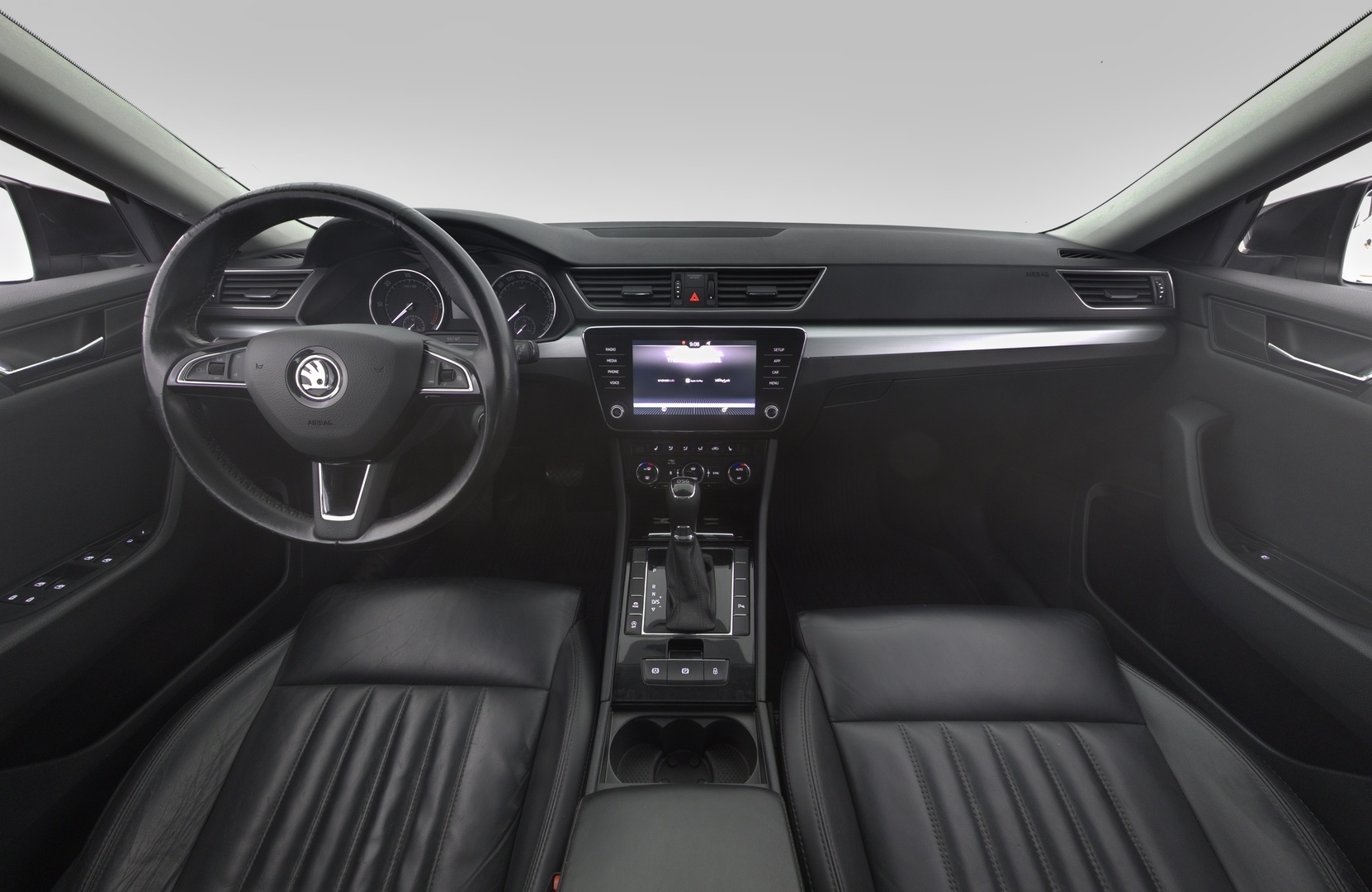 SKODA Superb 2019