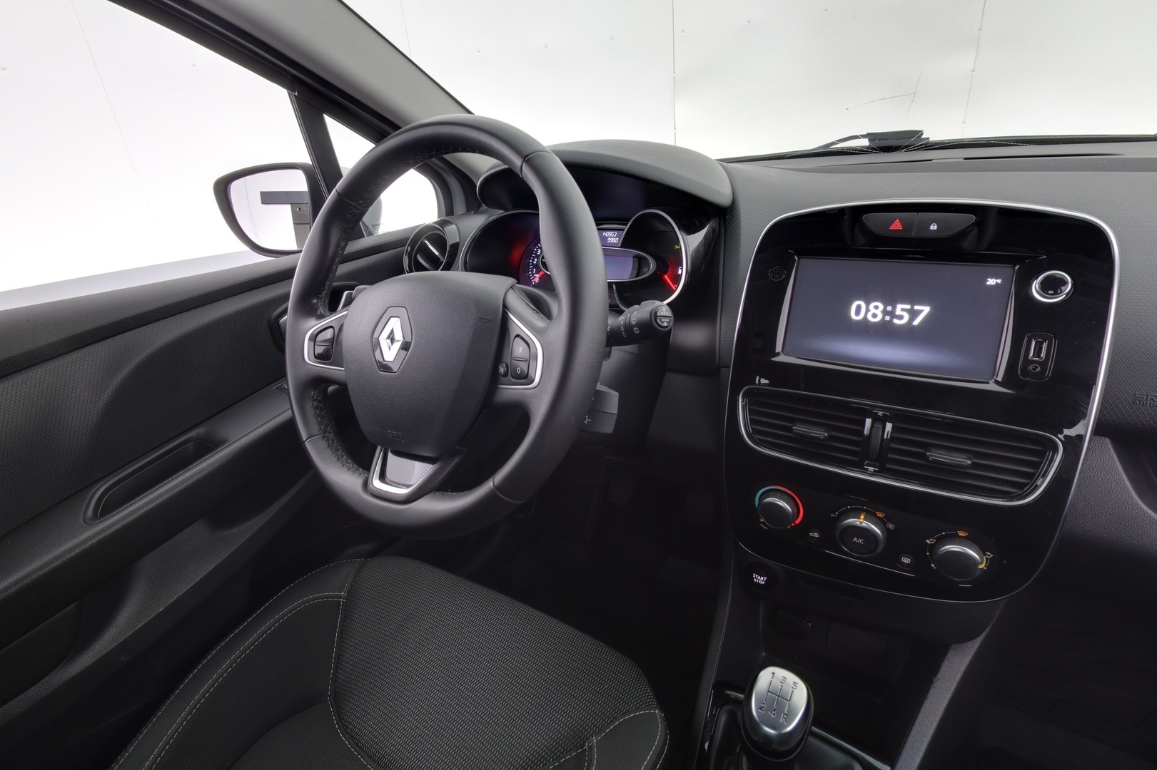 RENAULT Clio 2018
