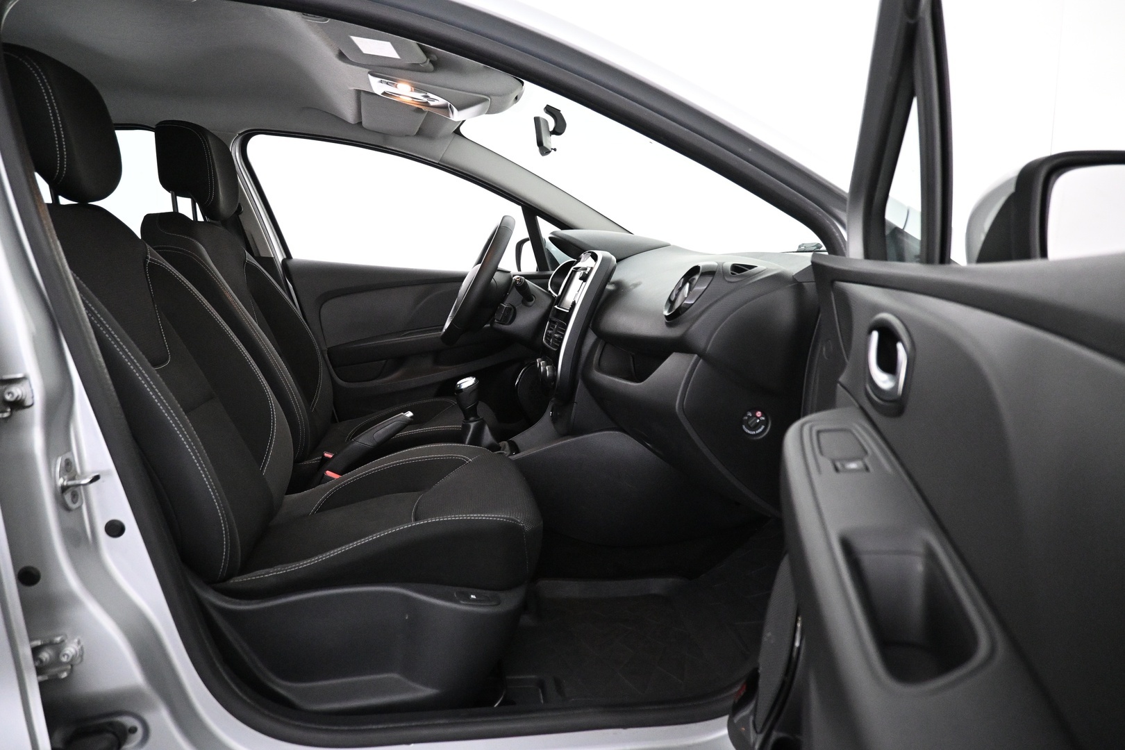 RENAULT Clio 2018