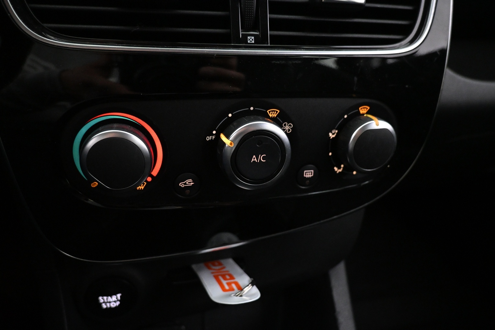 RENAULT Clio 2018