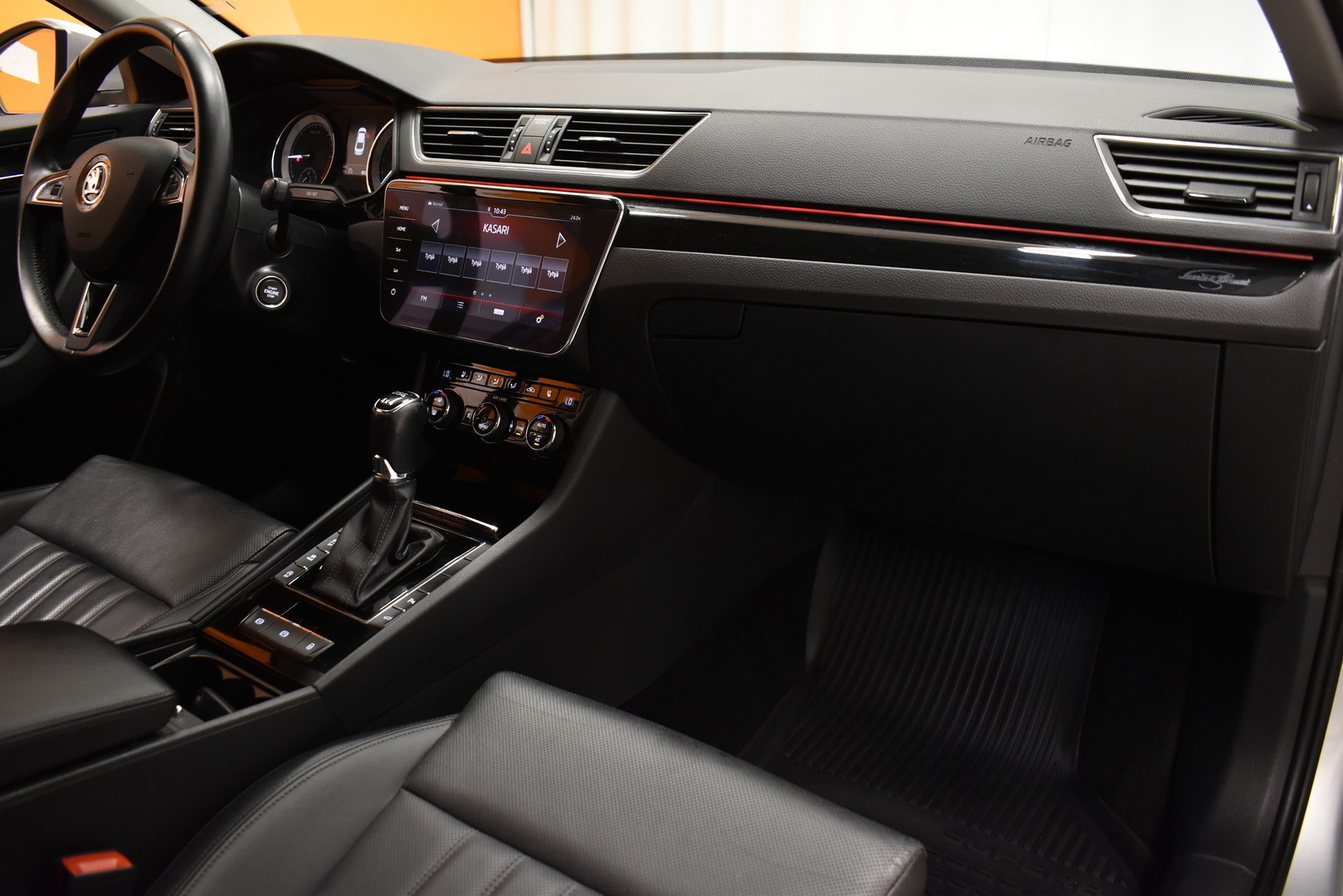 SKODA Superb 2018