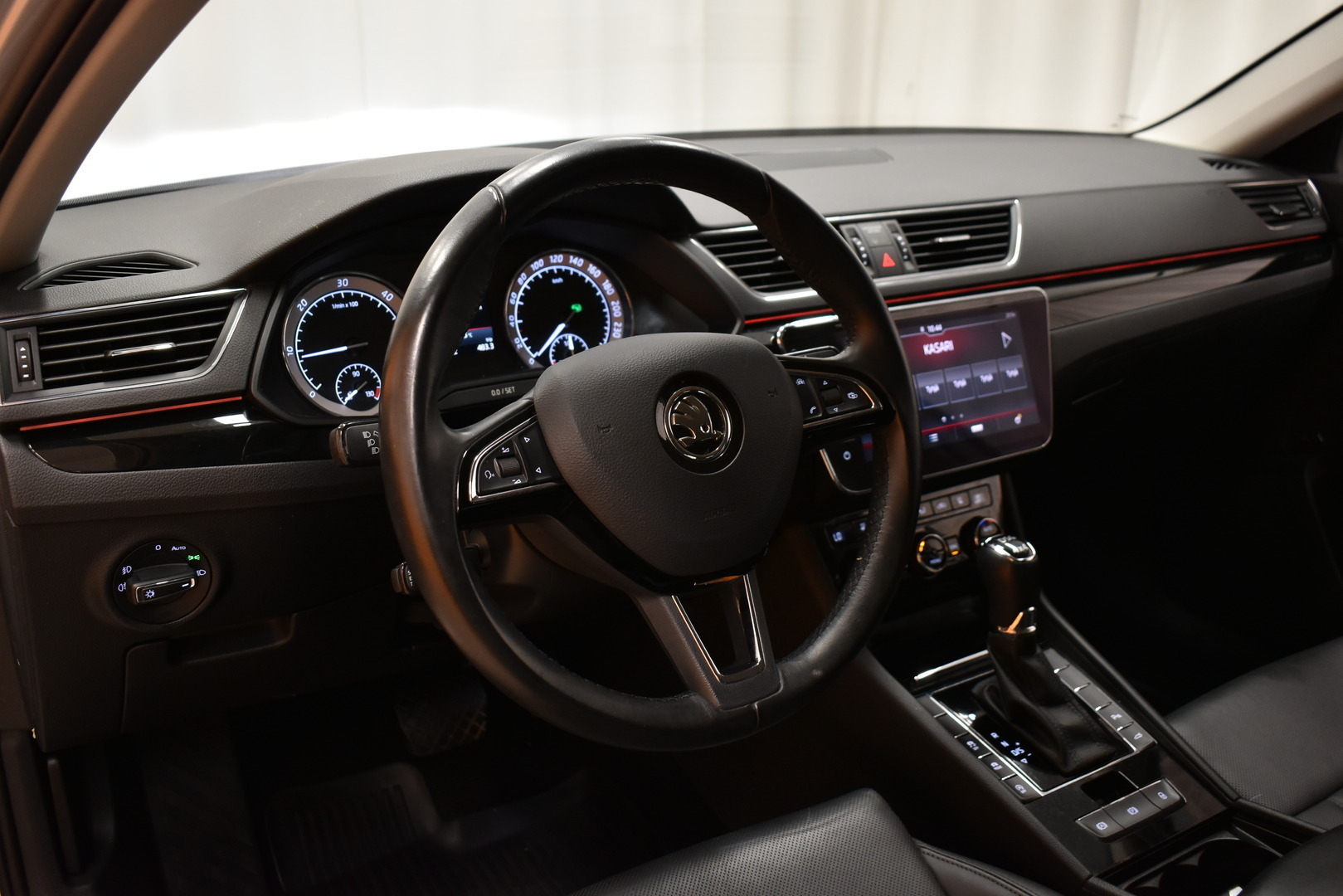 SKODA Superb 2018