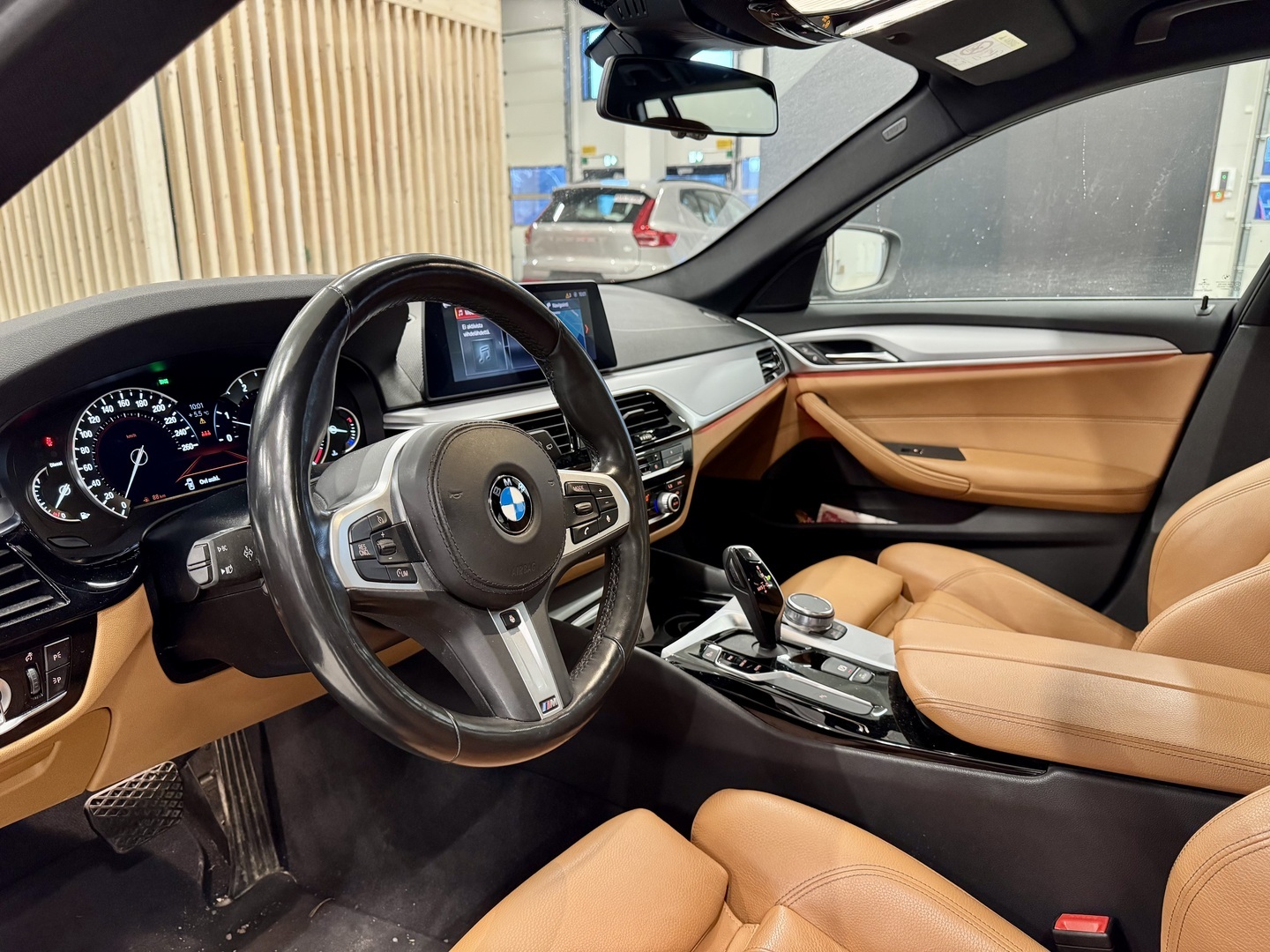 BMW 520 2019