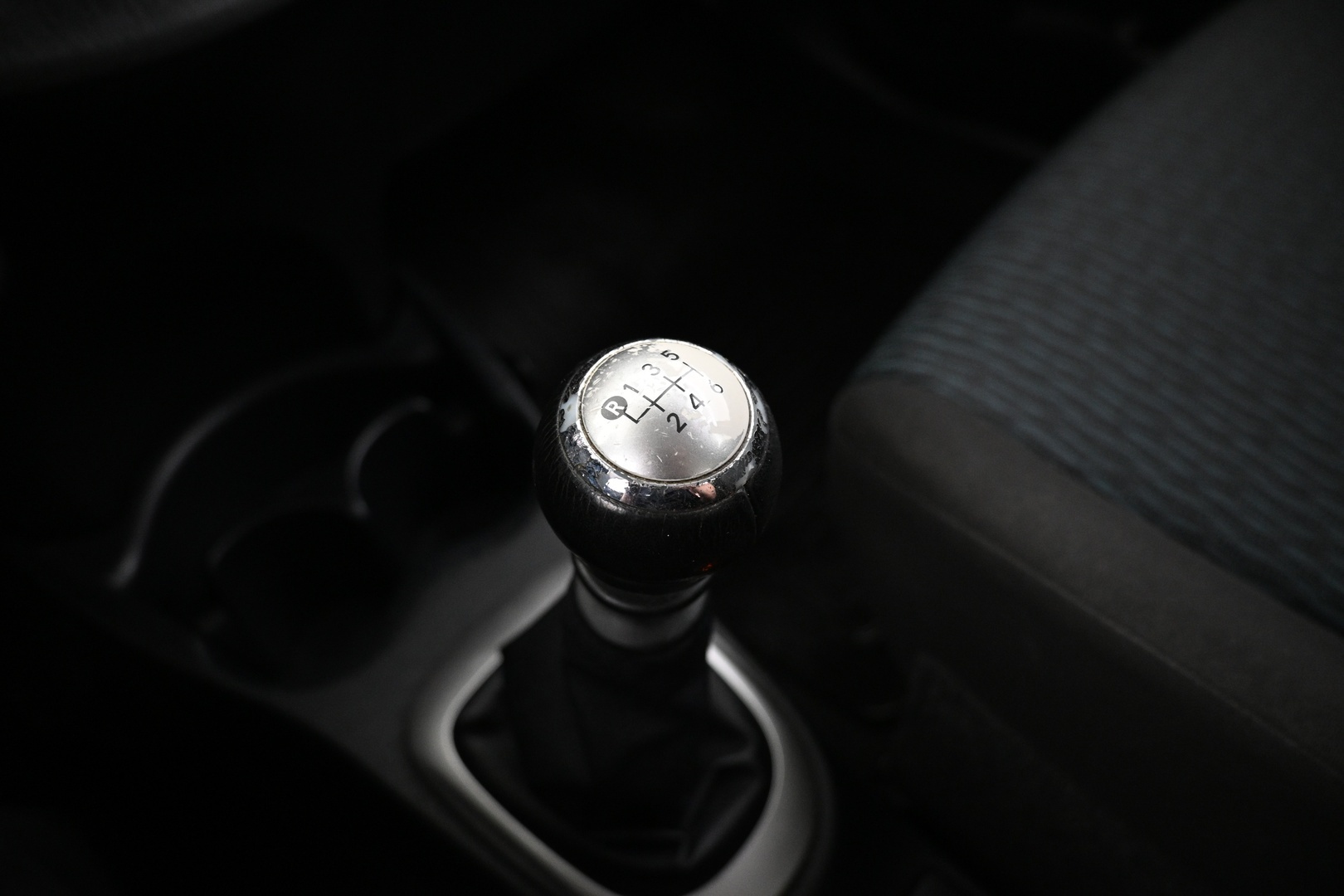 TOYOTA Yaris 2012